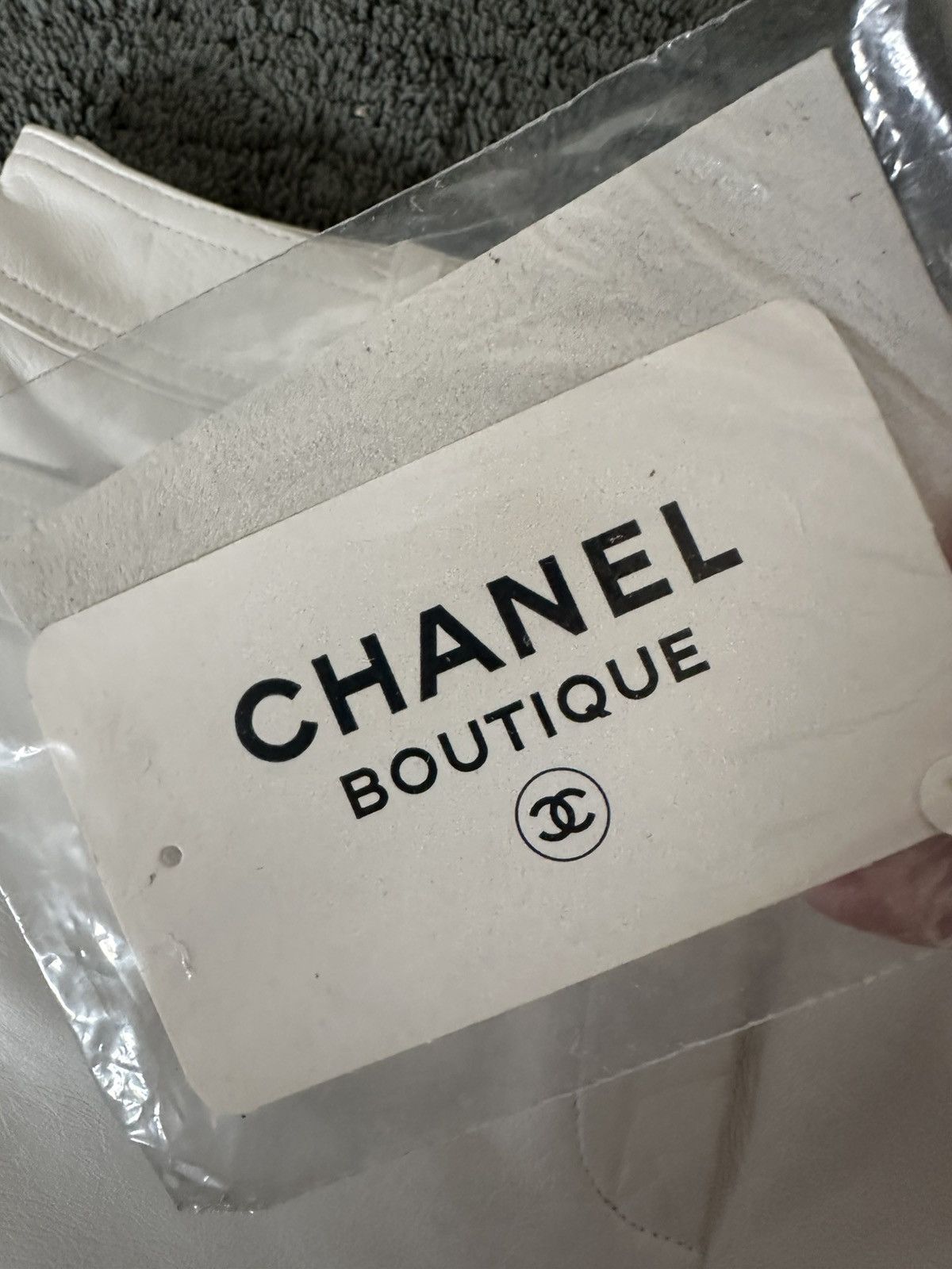 Chanel Archive Chanel Spring 1996 96p Leather Shorts Size 26" / US 2 / IT 38 - 7 Thumbnail
