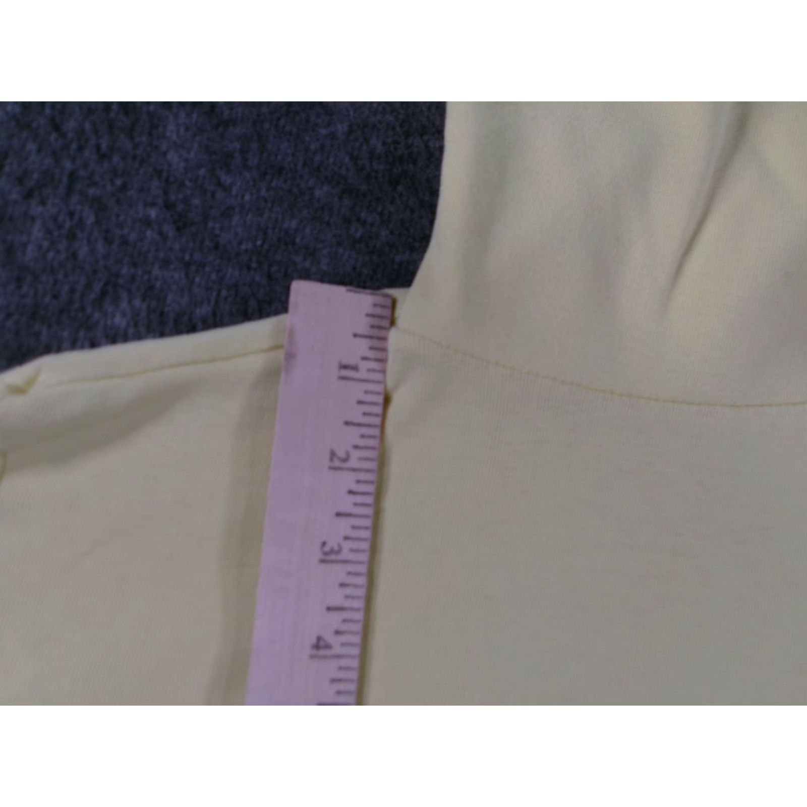 Vintage Lemon Turtleneck Womens S Yellow Long Sleeve Cotton Mock Neck Top Lightweight Blouse Slim 100% Cotton Ribbed Cuffs Classic/Fitted Sleeve Size S / US 4 / IT 40 - 4 Thumbnail