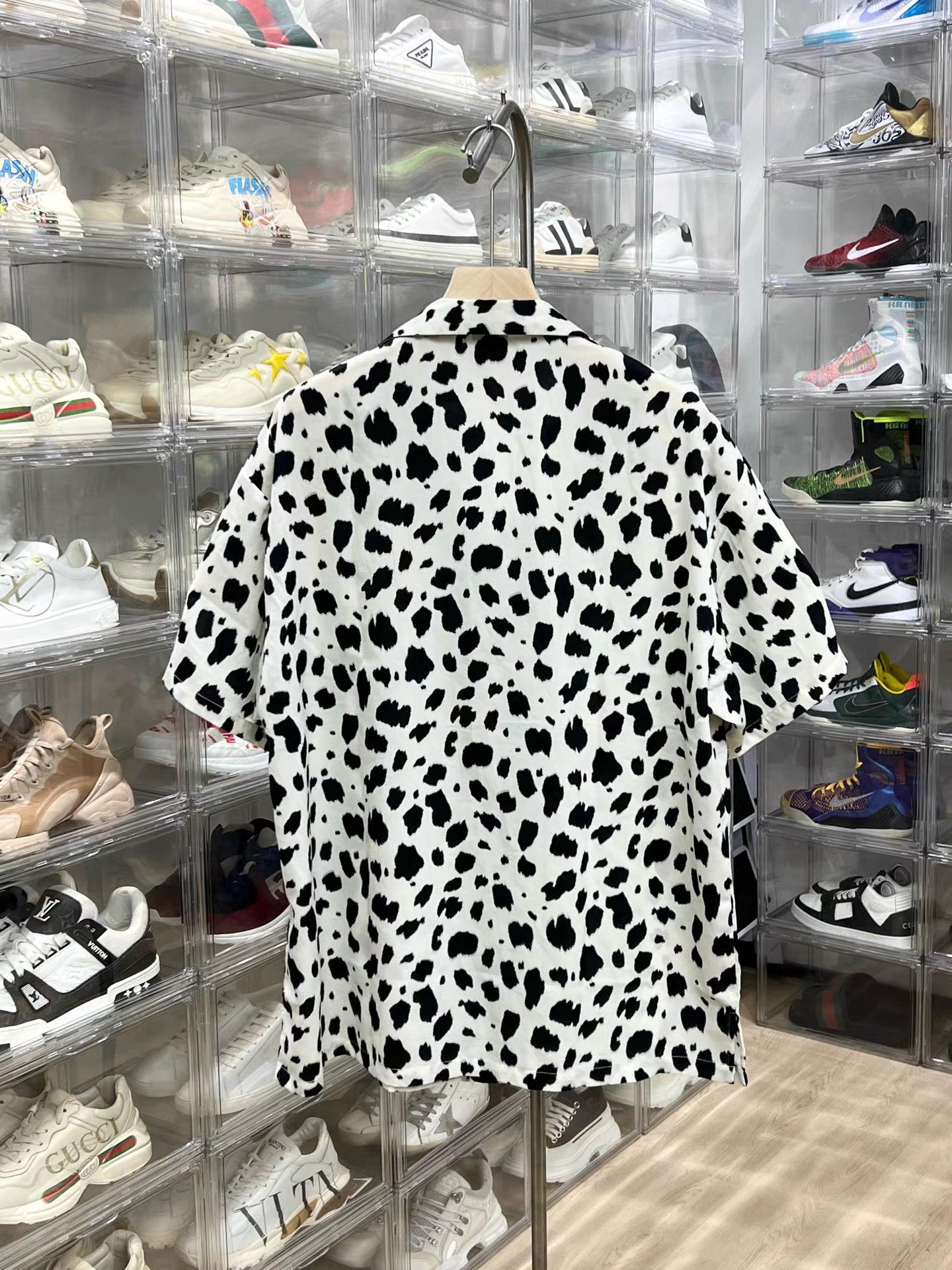 CLOT CLOT Leopard Print Short Sleeve Button-Down Shirt K15 Size US XL / EU 56 / 4 - 2 Thumbnail