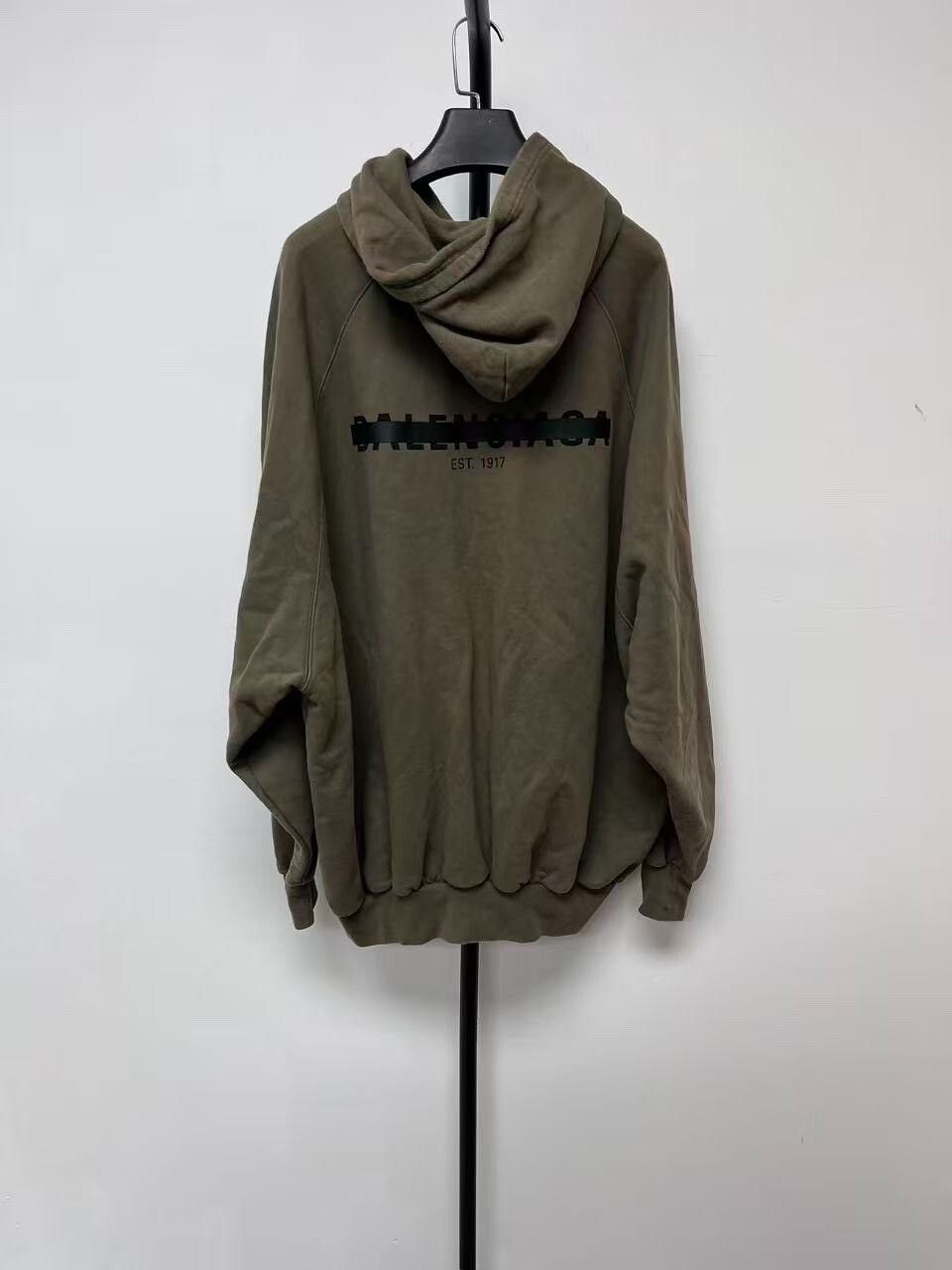 Balenciaga balenciaga logo print hooded sweatshirt men Size US M / EU 48-50 / 2 - 2 Thumbnail