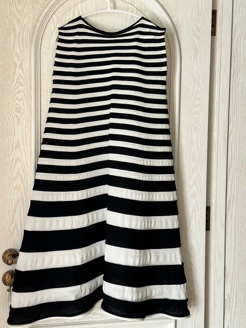 Issey Miyake Issey Miyake size:3 Black and white spring knitted striped Size M / US 6-8 / IT 42-44 - 2 Thumbnail