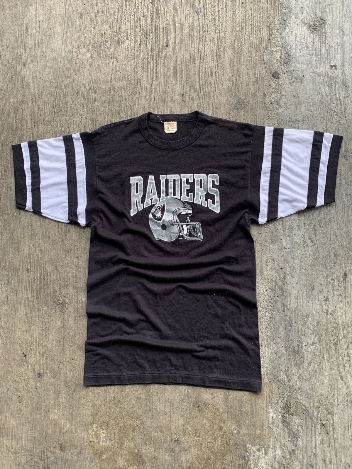 Champion 80s Champion Oakland Raiders Sleeve Stripe Size US M / EU 48-50 / 2 - 1 Thumbnail