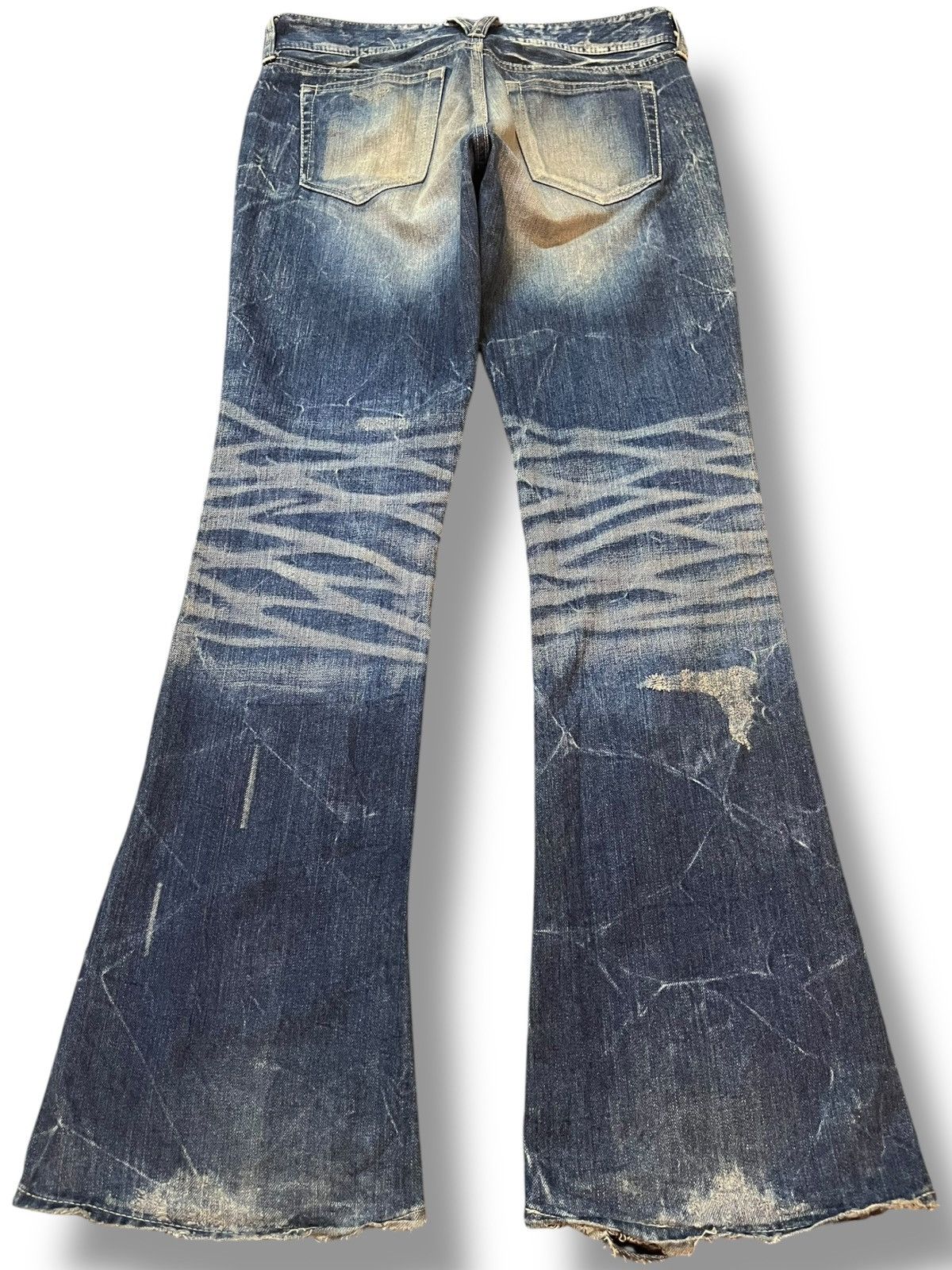 Vanquish Vintage Vanquish Mudwash Faded Whiskers Distressed Denim Size US 31 - 6 Thumbnail