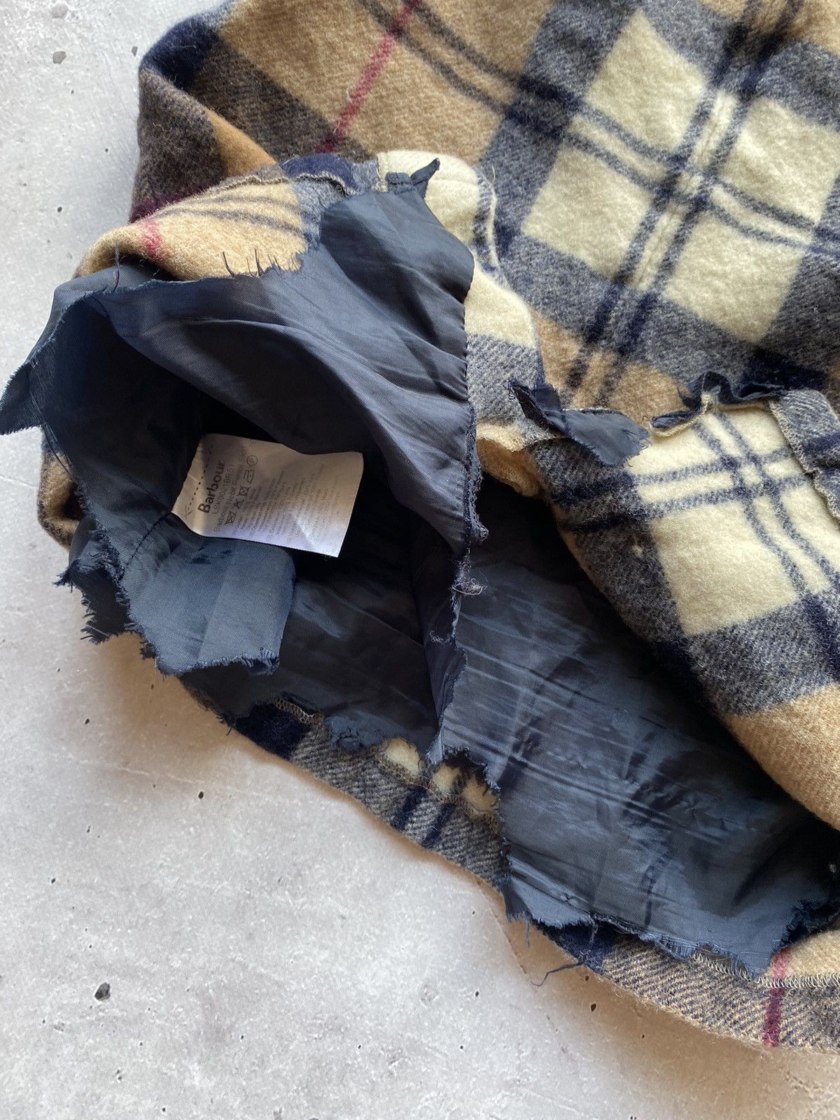 Barbour Vintage Barbour Wool Nova Check Multicolour skirt Y2K Rare Size 32" / US 10 / IT 46 - 8 Thumbnail