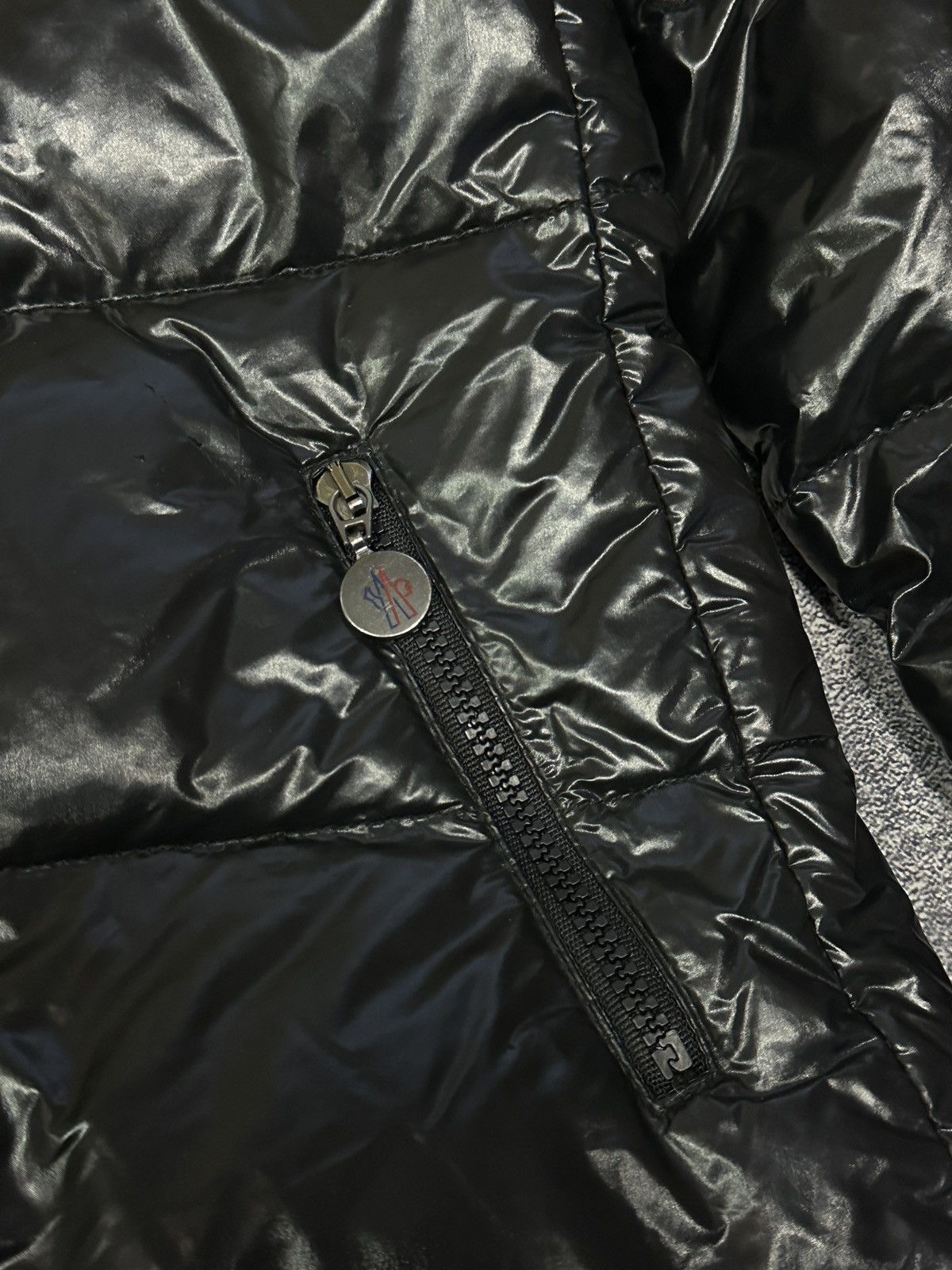 Moncler Authentic Moncler Maya Giubbotto Kids Down Jacket Black 10Y Size XXS / US 00 / IT 34 - 14 Thumbnail