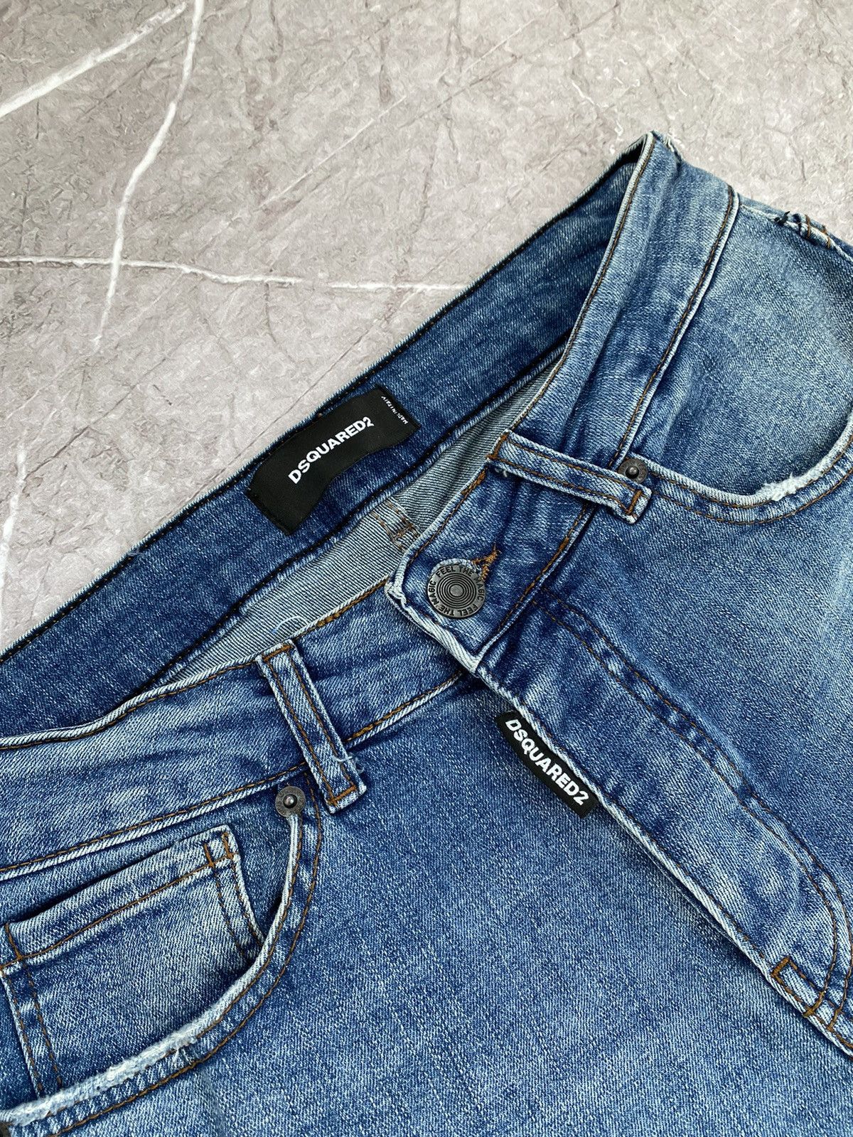 Dsquared2 Rare Dsquared2 Jeans Distressed Skinny Fit Made in Italy Size US 33 - 17 Thumbnail