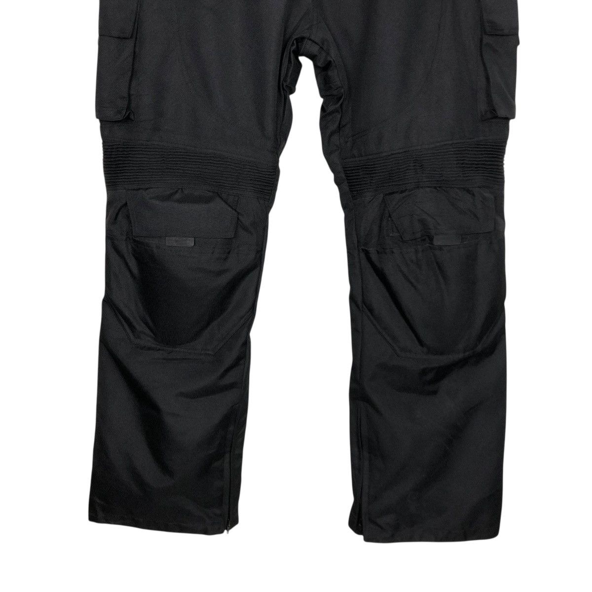 Japanese Brand 🔥RICH BLACK CARGO PANTS BONDAGE DEISGN CORDURA ISSEY MIYAKE Size US 38 / EU 54 - 7 Thumbnail
