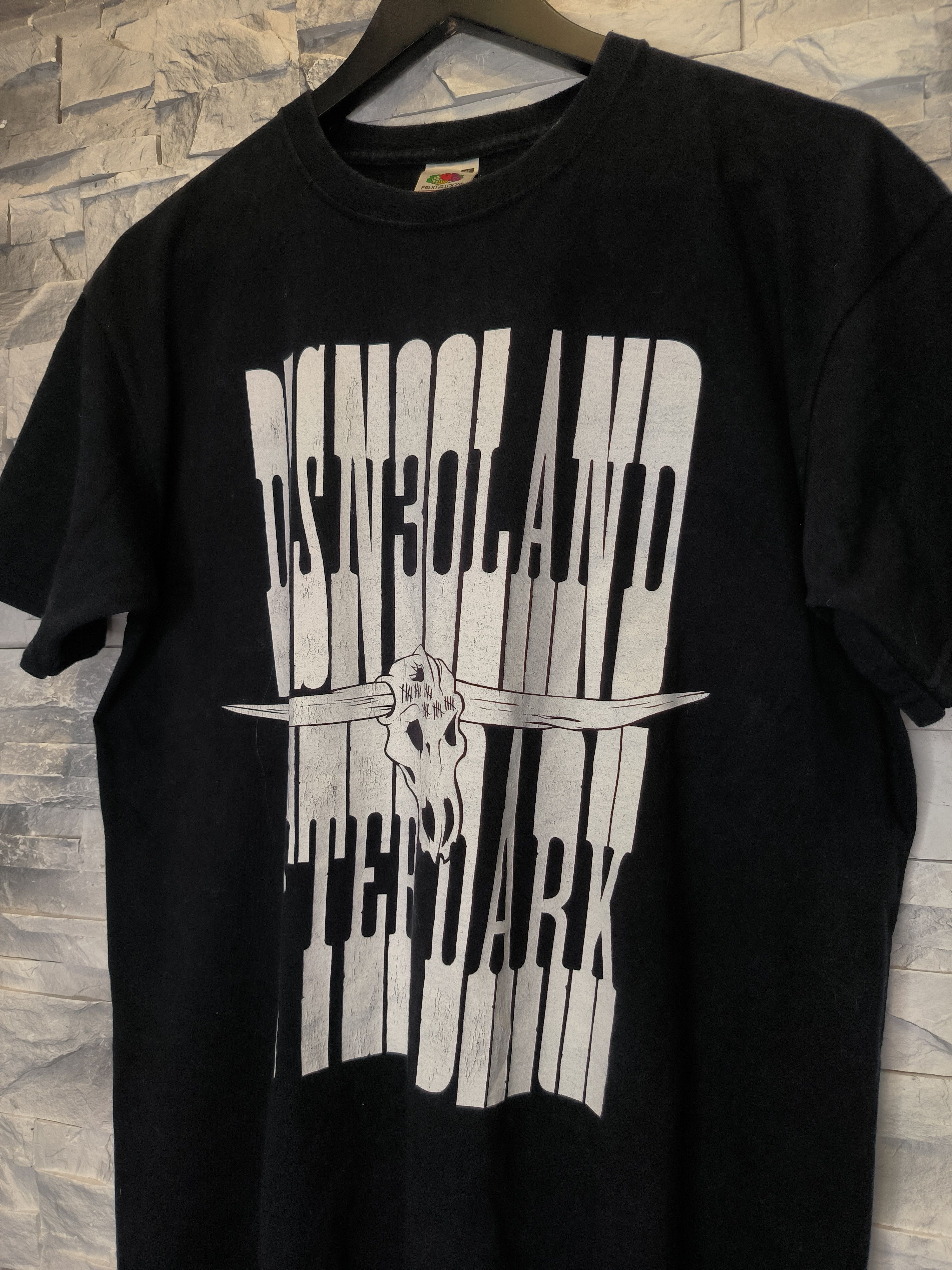 Band Tees Disneyland After Dark Tour 2014 T-Shirt Size US M / EU 48-50 / 2 - 3 Thumbnail