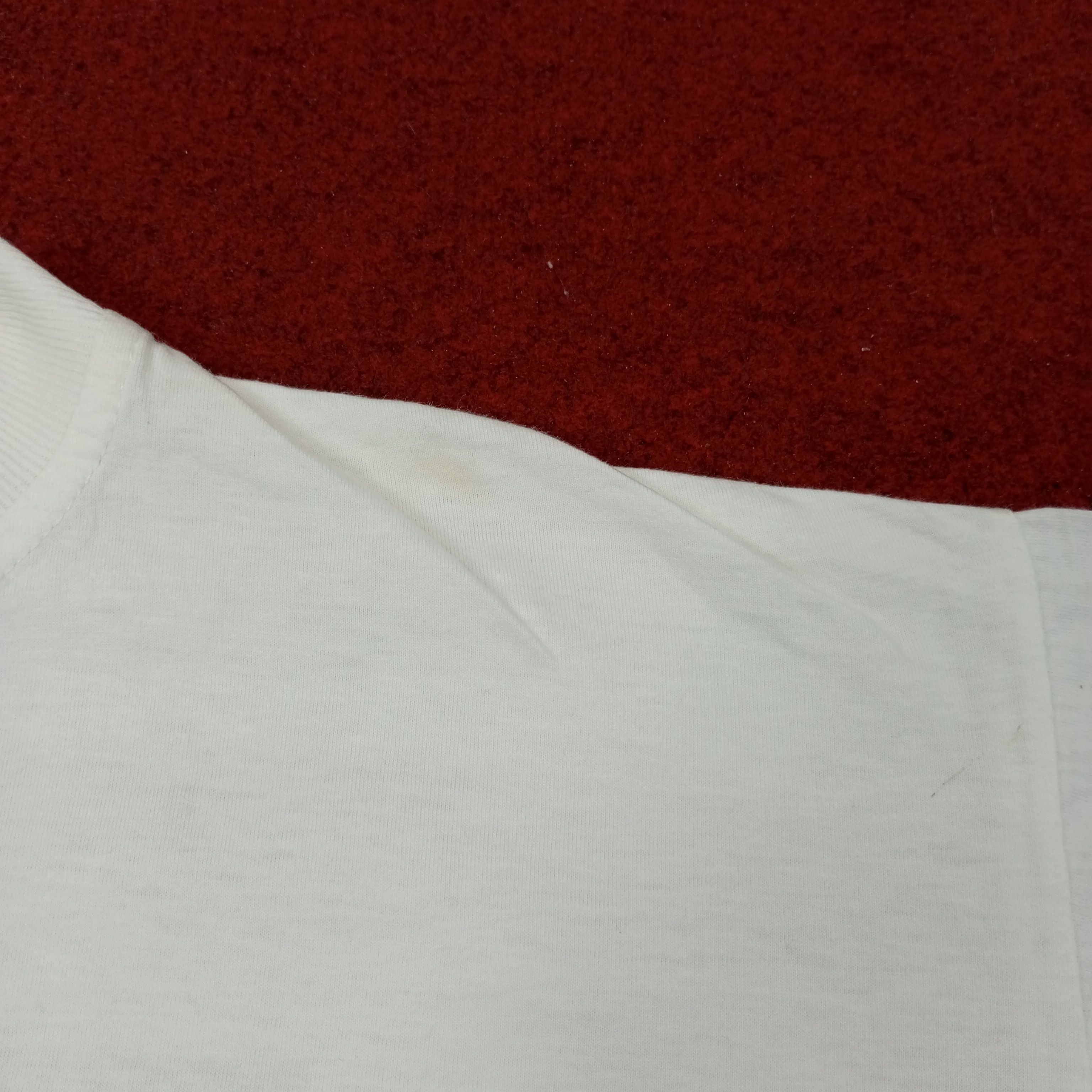 Vintage The Adventures Of Tintin Cartoon Tshirt c239n15 Size US L / EU 52-54 / 3 - 7 Thumbnail