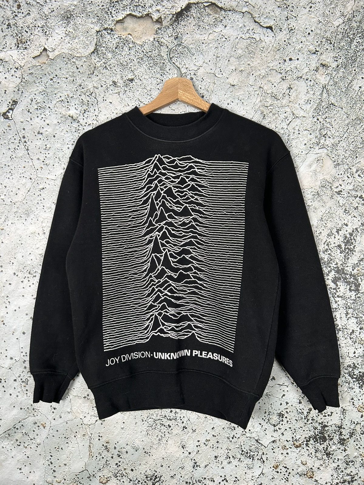Band Tees Vintage Joy Division Unknown Pleasures Rock Band Crewneck Size US M / EU 48-50 / 2 - 1 Thumbnail