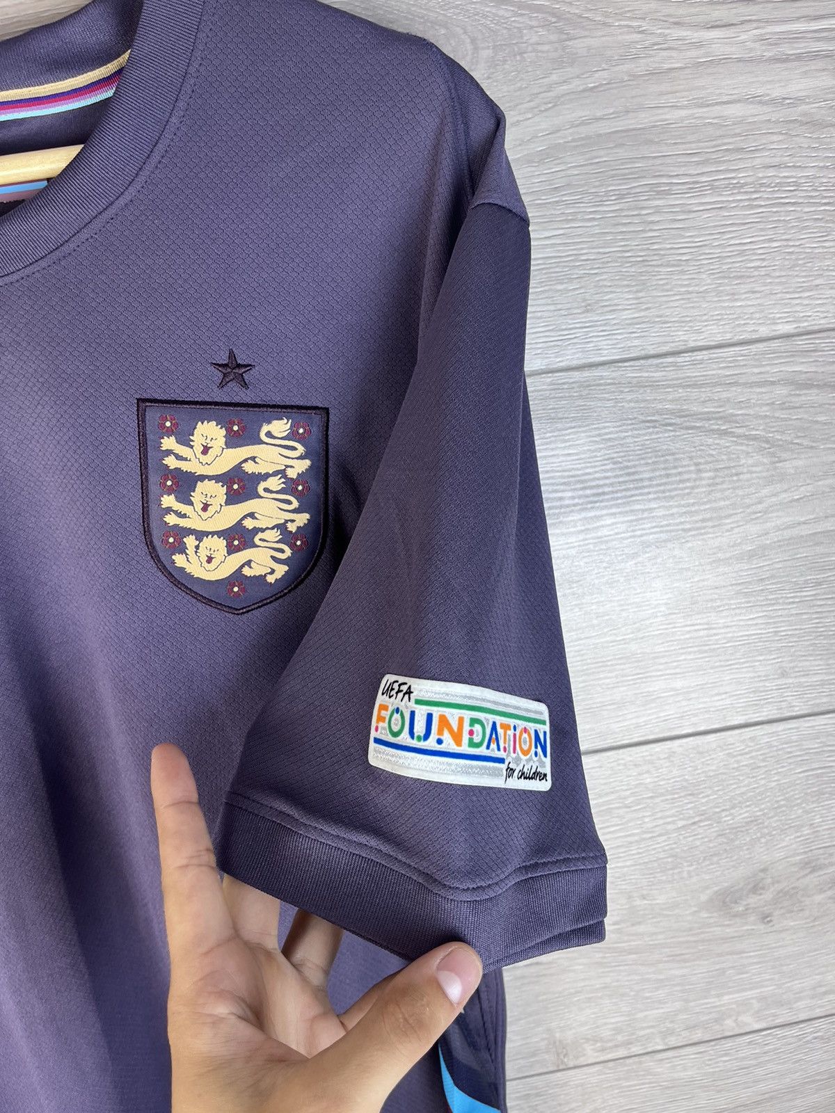 Nike Men’s football jersey Nike England 🏴󠁧󠁢󠁥󠁮󠁧󠁿 size Xl UEFA sport Size US XL / EU 56 / 4 - 5 Thumbnail