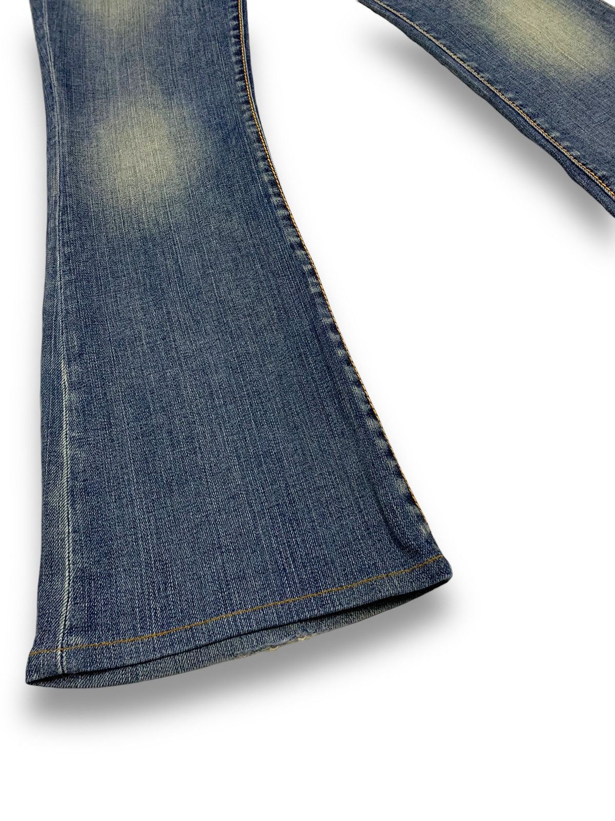 Hysteric Glamour Vintage Japanese Brand Bad Girl Style Mud Wash Flare Jeans Size 28" / US 6 / IT 42 - 9 Thumbnail