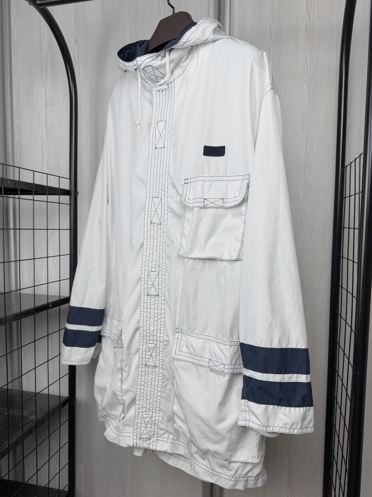 Versace Versace Sport vintage 90s nylon white striped light jacket Size US XL / EU 56 / 4 - 5 Thumbnail