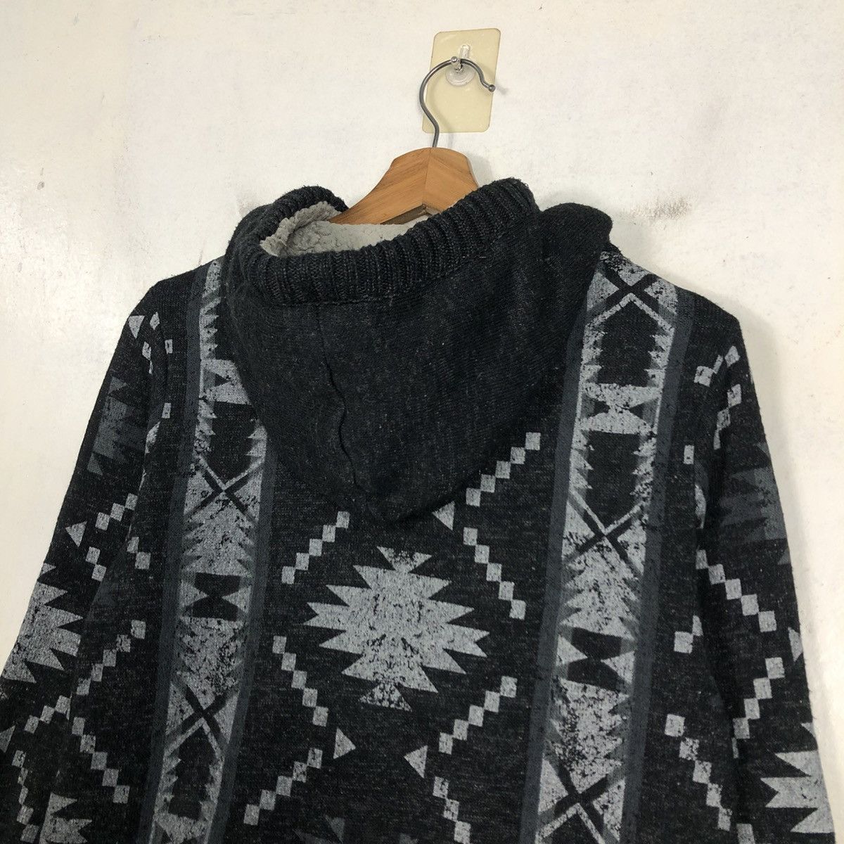 Japanese Brand 📌Vintage Billabong Bomber Jacket Fur Hoodie Navajo Aztec Size US M / EU 48-50 / 2 - 12 Thumbnail