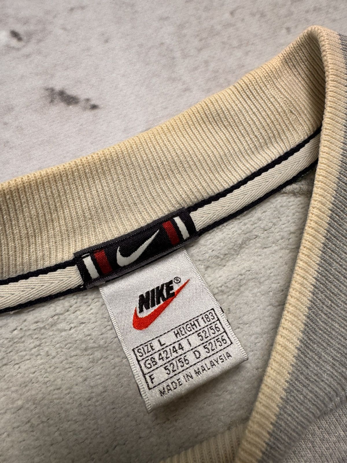 Nike × Vintage NIKE VINTAGE CENTER LOGO OVERSIZE BOXY SWEATSHIRT Size US L / EU 52-54 / 3 - 8 Thumbnail