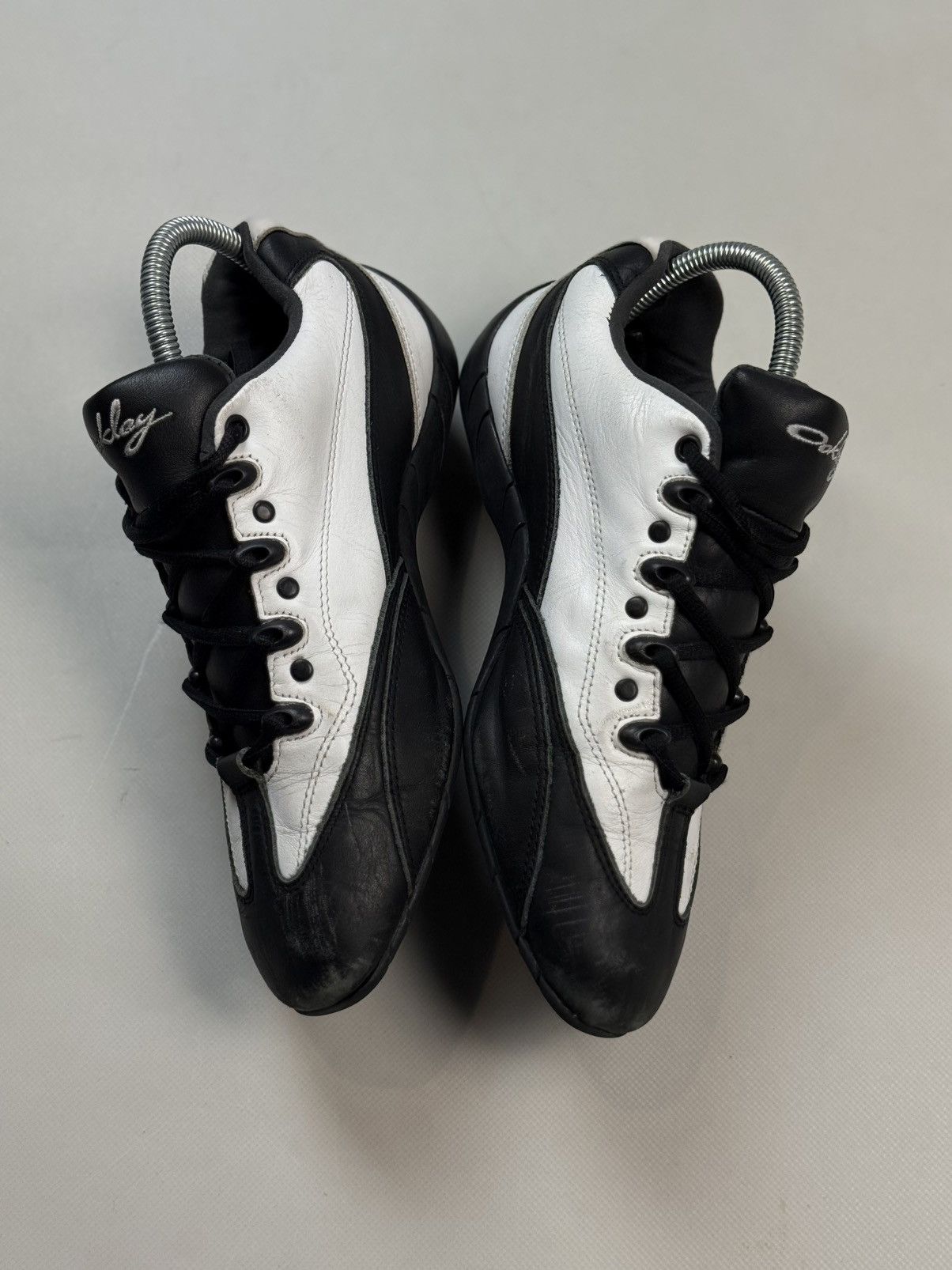 Oakley Archive 00s Oakley Leather Low Top Racing Sneakers Shoes Size US 8.5 / IT 38.5 - 19 Thumbnail