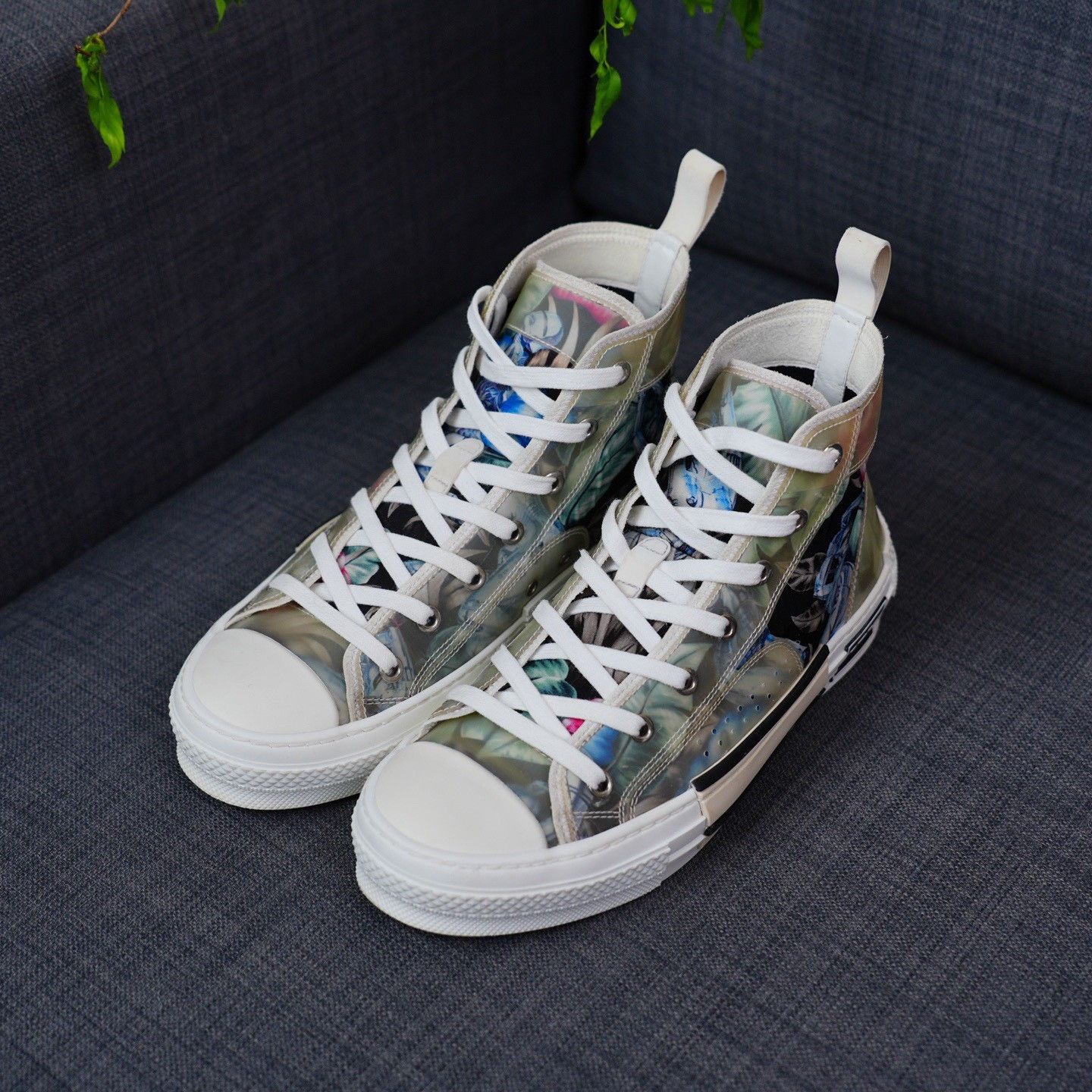 Dior Dior Collab Hitop Sneakers 6.5 Men Size US 6.5 / EU 39-40 - 1 Thumbnail
