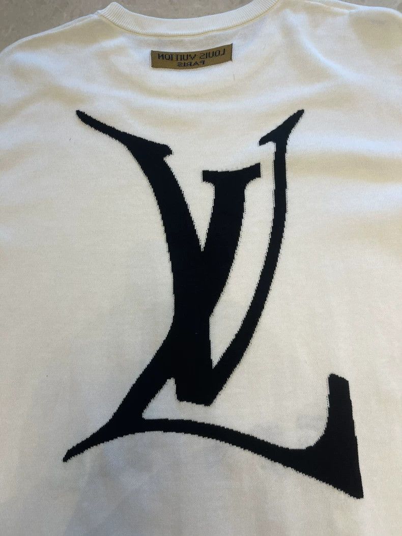 Louis Vuitton Louis Vuitton Monogrammed Logo knit short sleeves 2501-Next Size US L / EU 52-54 / 3 - 7 Thumbnail