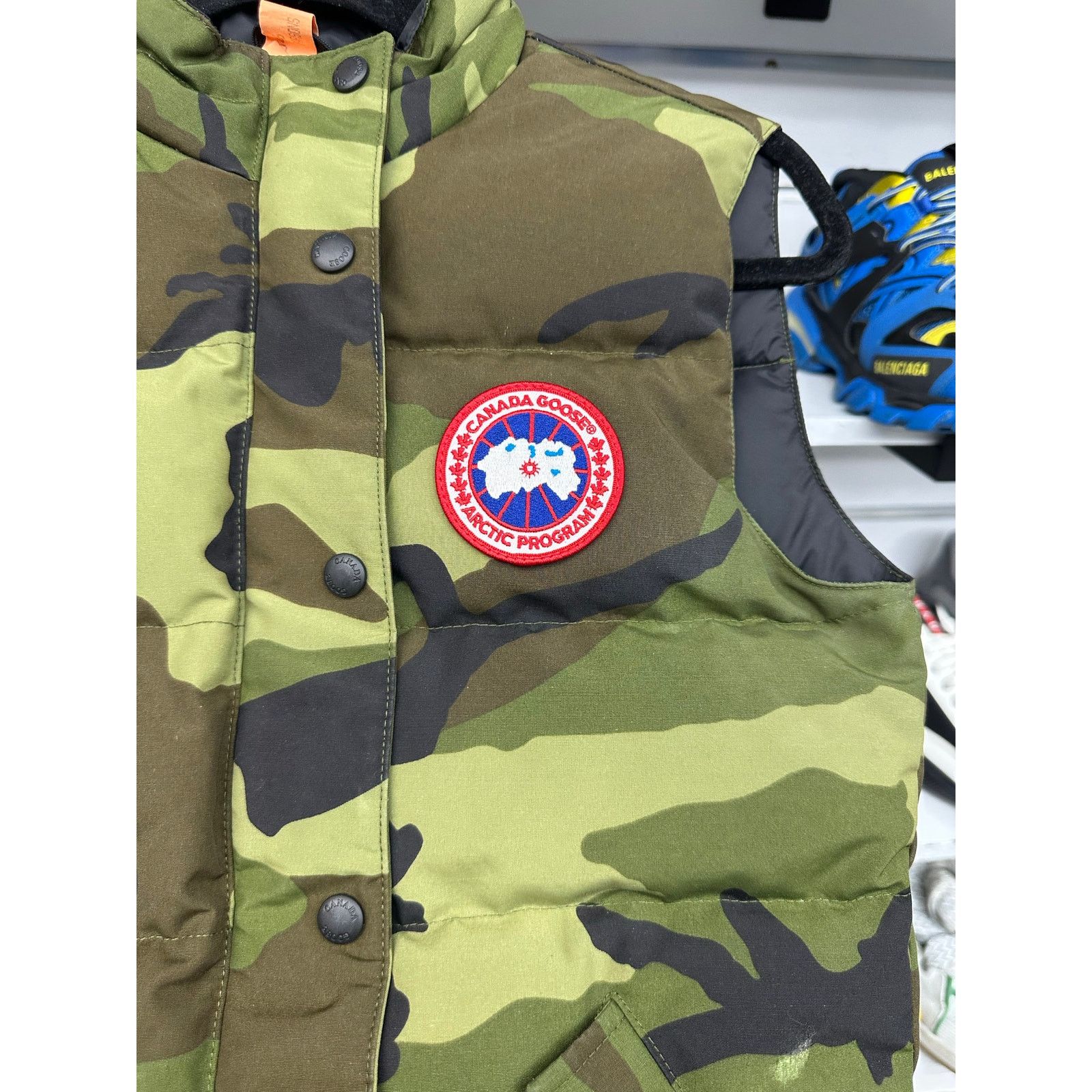 Canada Goose Canada Goose Freestyle Down Vest Classic Camouflage Size XS Size XS / US 0-2 / IT 36-38 - 3 Thumbnail