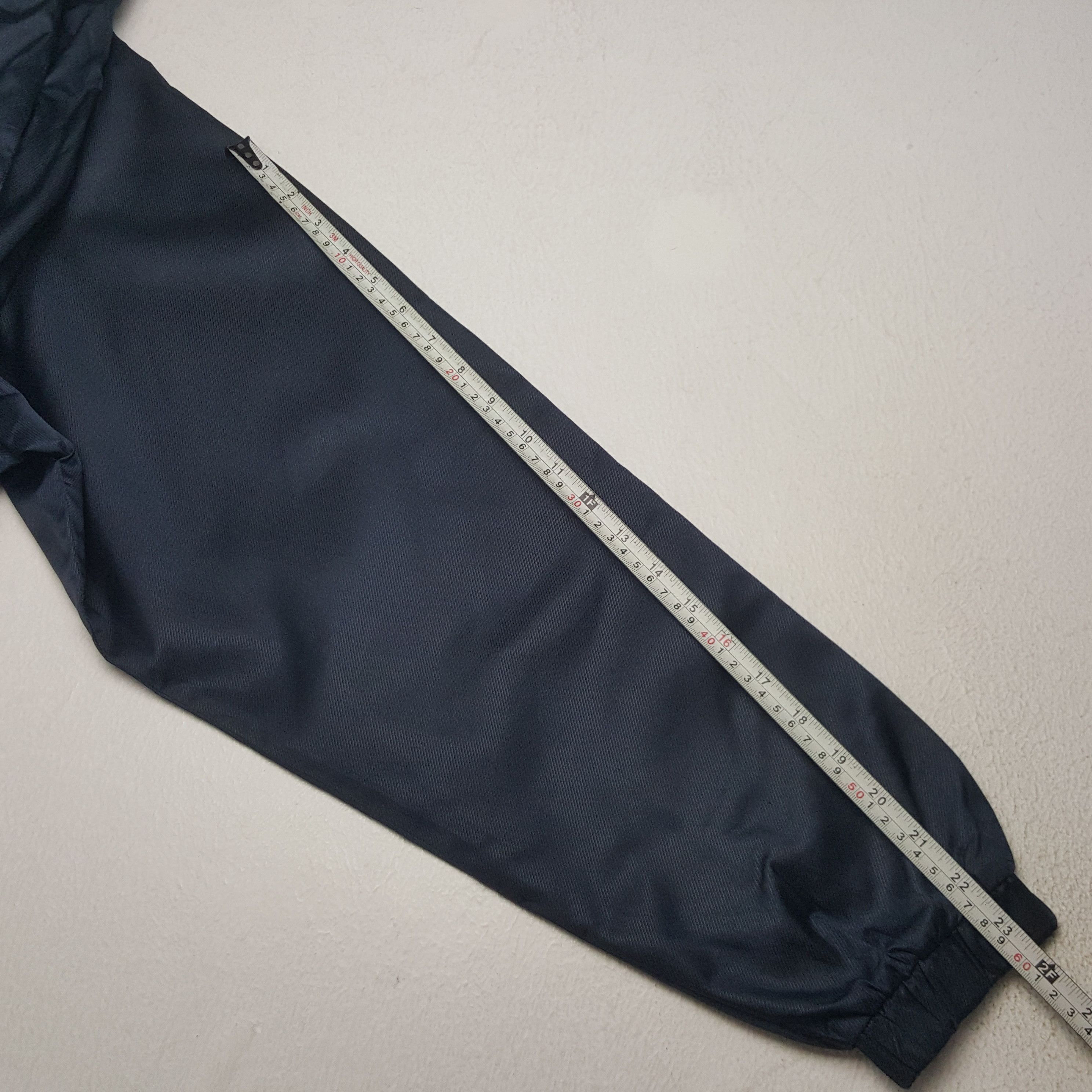 Nike × Vintage Vintage Nike Logo Windbreaker Sport Jacket Size US XL / EU 56 / 4 - 7 Thumbnail