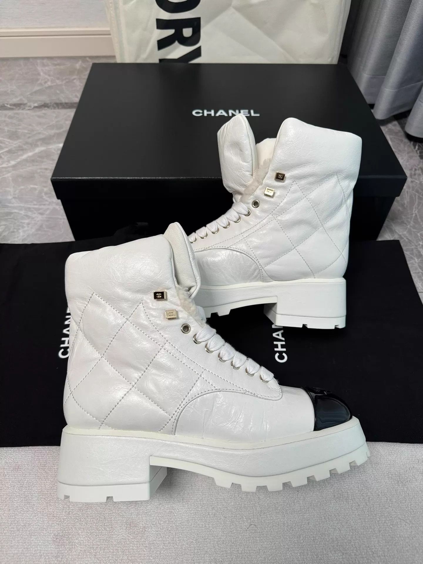 Chanel Chanel Black & White Thick-Soled Martin Boots 37.5 Size US 7 / IT 37 - 7 Thumbnail