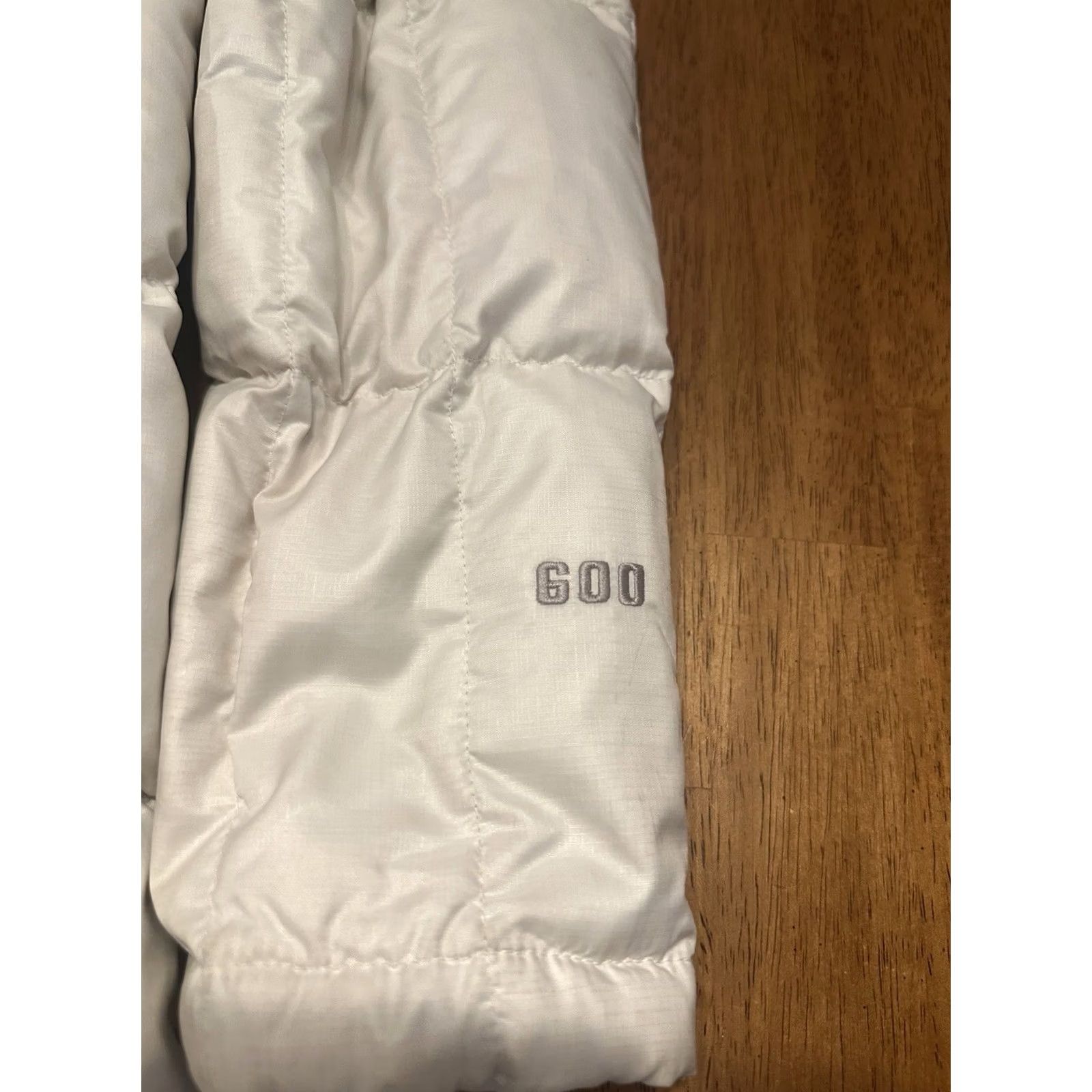 The North Face The North Face 600 Puffer Jacket Women's Medium White Parka Size M / US 6-8 / IT 42-44 - 2 Thumbnail