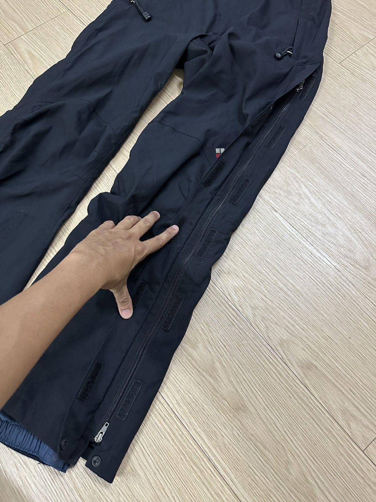 Beauty Beast × Montbell × Vintage Vintage Montbell Gorpcore Baggy Parachute Snow Wear Pants Size US 30 / EU 46 - 7 Thumbnail