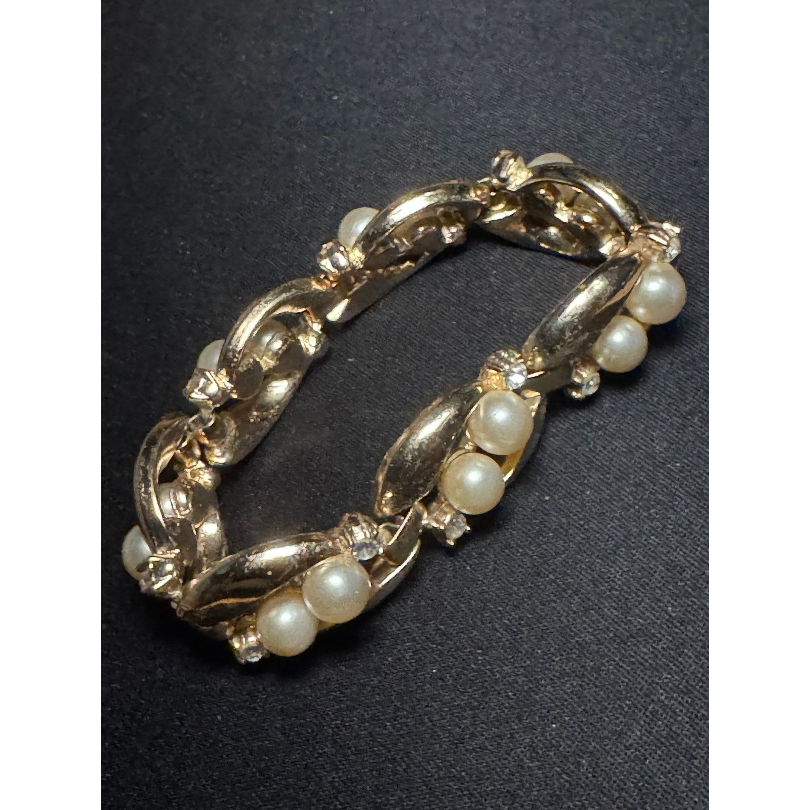 Other Vintage Trifari Faux Pearls CZ Fold Over Clasp Bracelet 6.75 Size ONE SIZE - 8 Thumbnail