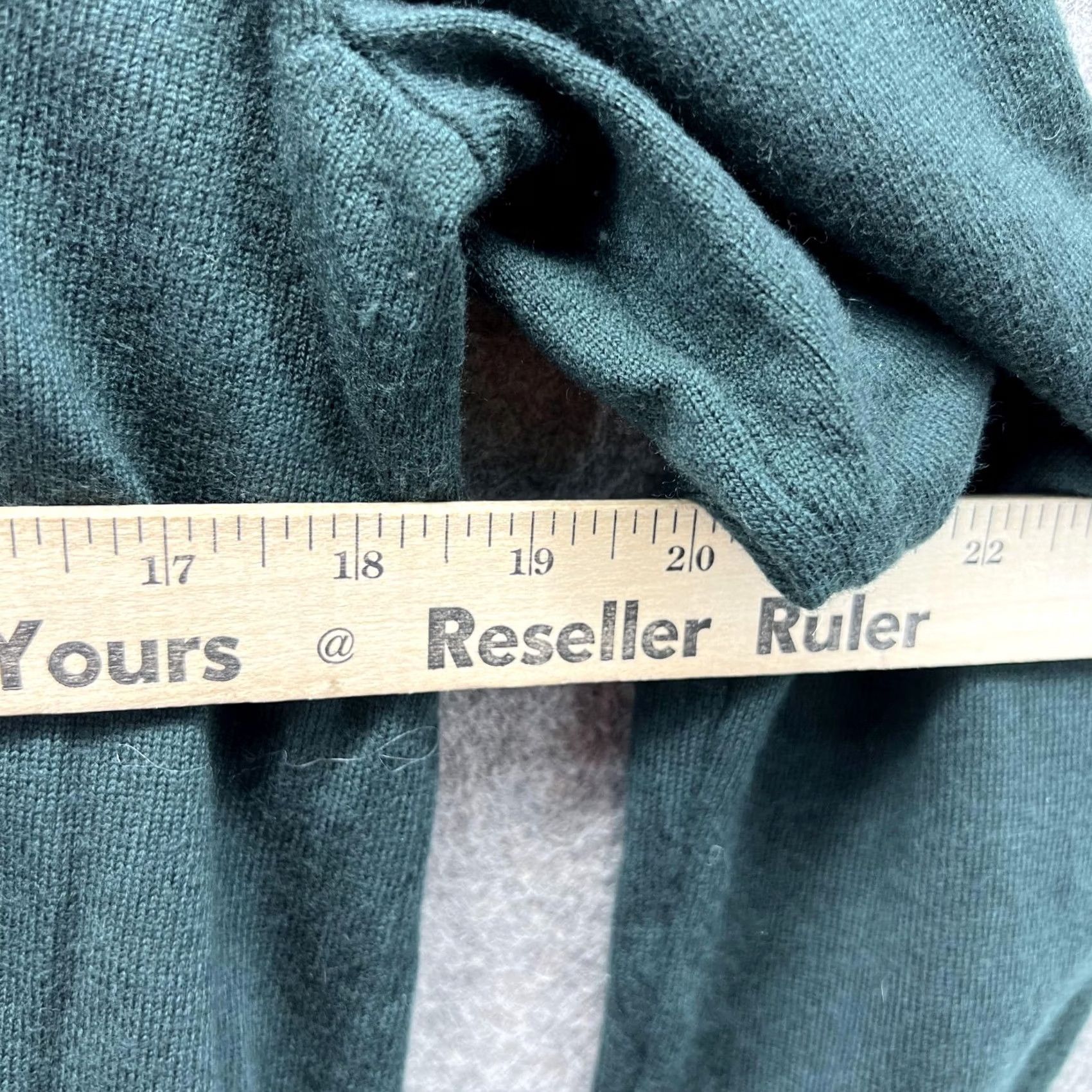 Banana Republic Banana Republic Sweater Men Medium Adult Green Wool Crew Neck Pullover Size US M / EU 48-50 / 2 - 6 Thumbnail