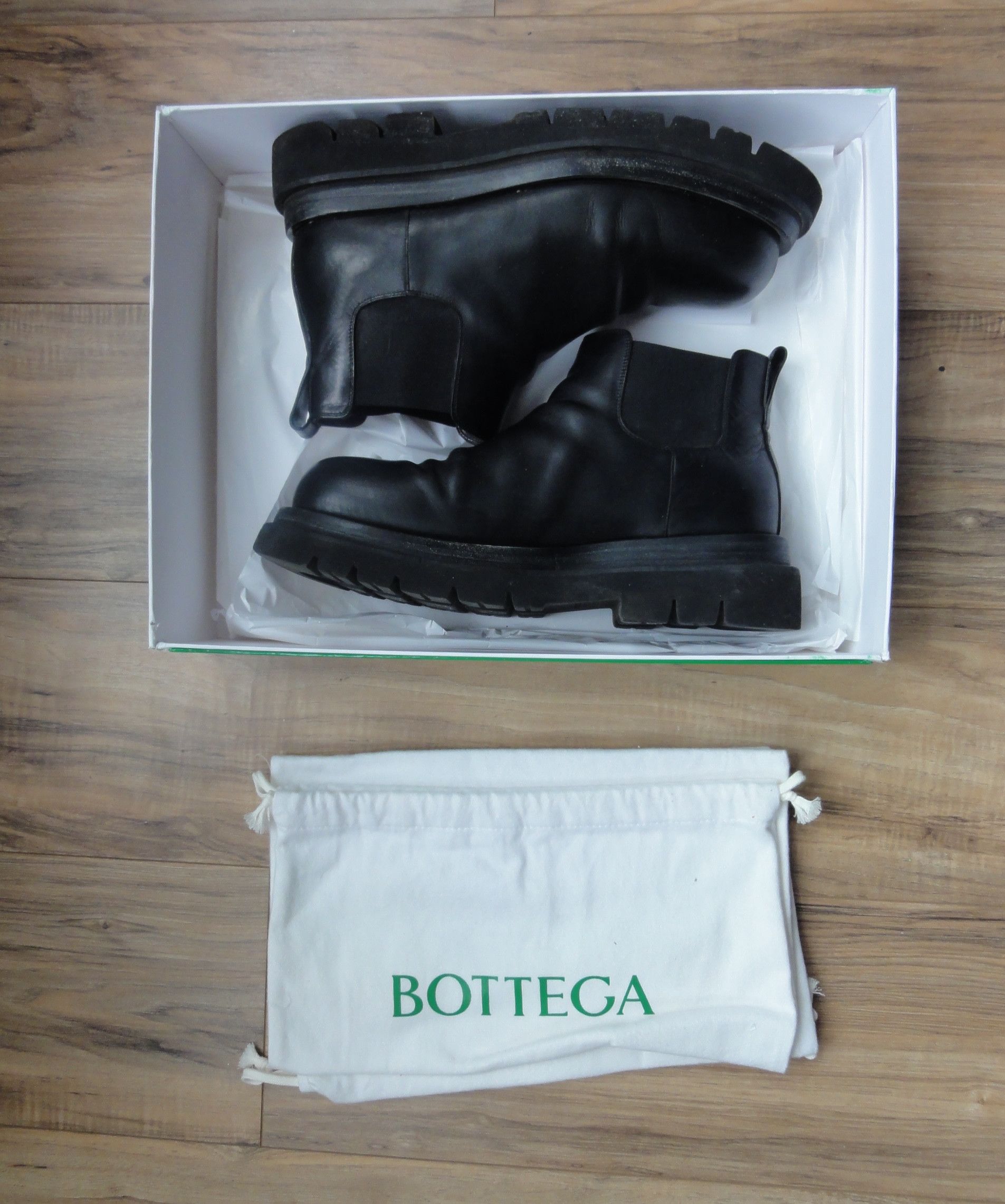 Bottega Veneta 'The Lug' Chelsea Boots Size US 10 / EU 43 - 1 Thumbnail