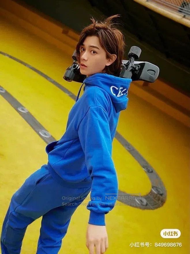 Celine celine blue logo hoodie sweatshirt size xs. Size XS / US 0-2 / IT 36-38 - 5 Thumbnail
