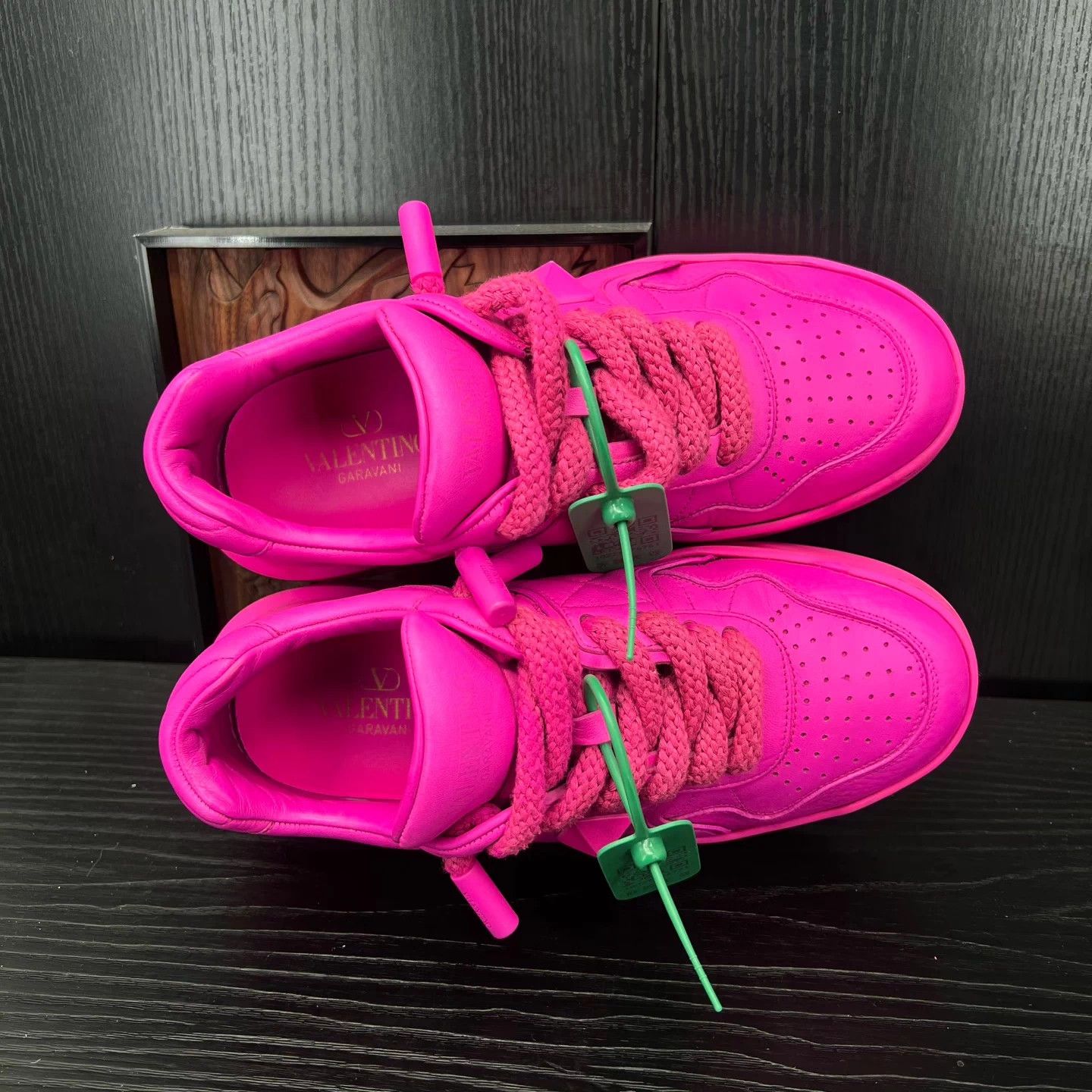 Valentino Valentino One Stud Pink 39 New with Box Size US 8 / IT 38 - 5 Thumbnail