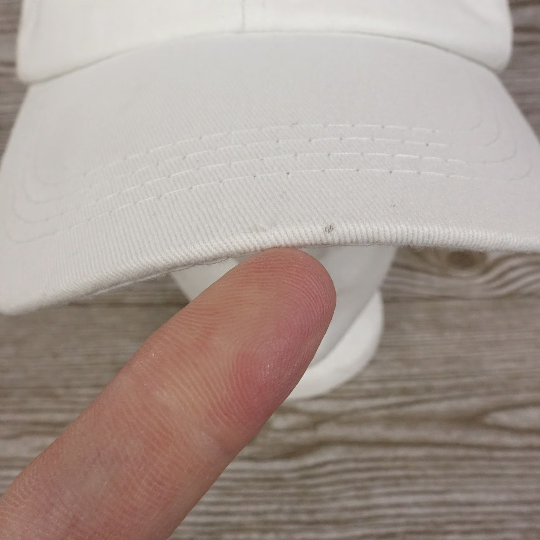 Southern Tide SOUTHERN TIDE FISH LOGO WHITE BASEBALL CAP STRAPBACK DAD CAP STAINED Unisex One Size Size ONE SIZE - 4 Thumbnail