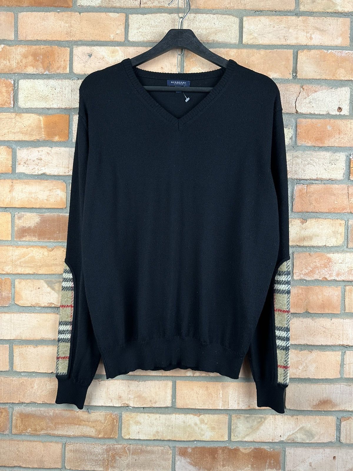 image of Vintage Burberry London Sweater in Black, Men's (Size Small)