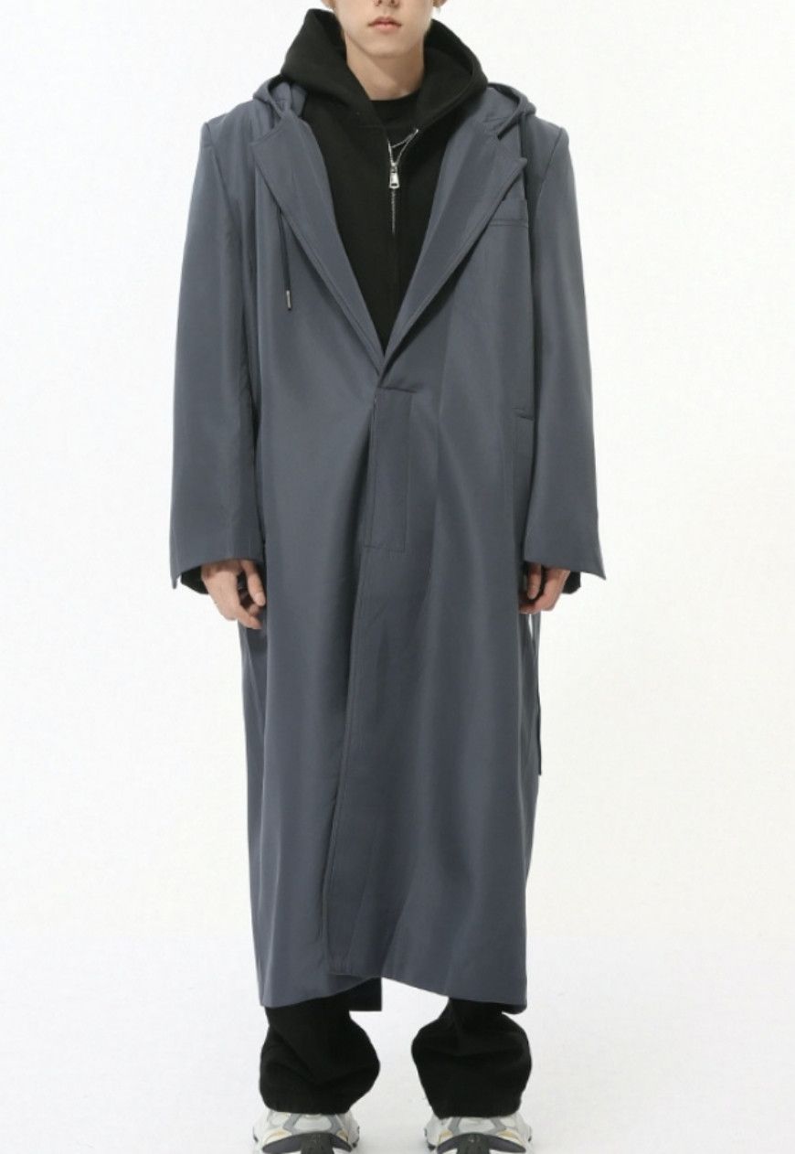 Other Men’s Elegant strappy shoulder-padded coat Size US M / EU 48-50 / 2 - 9 Thumbnail