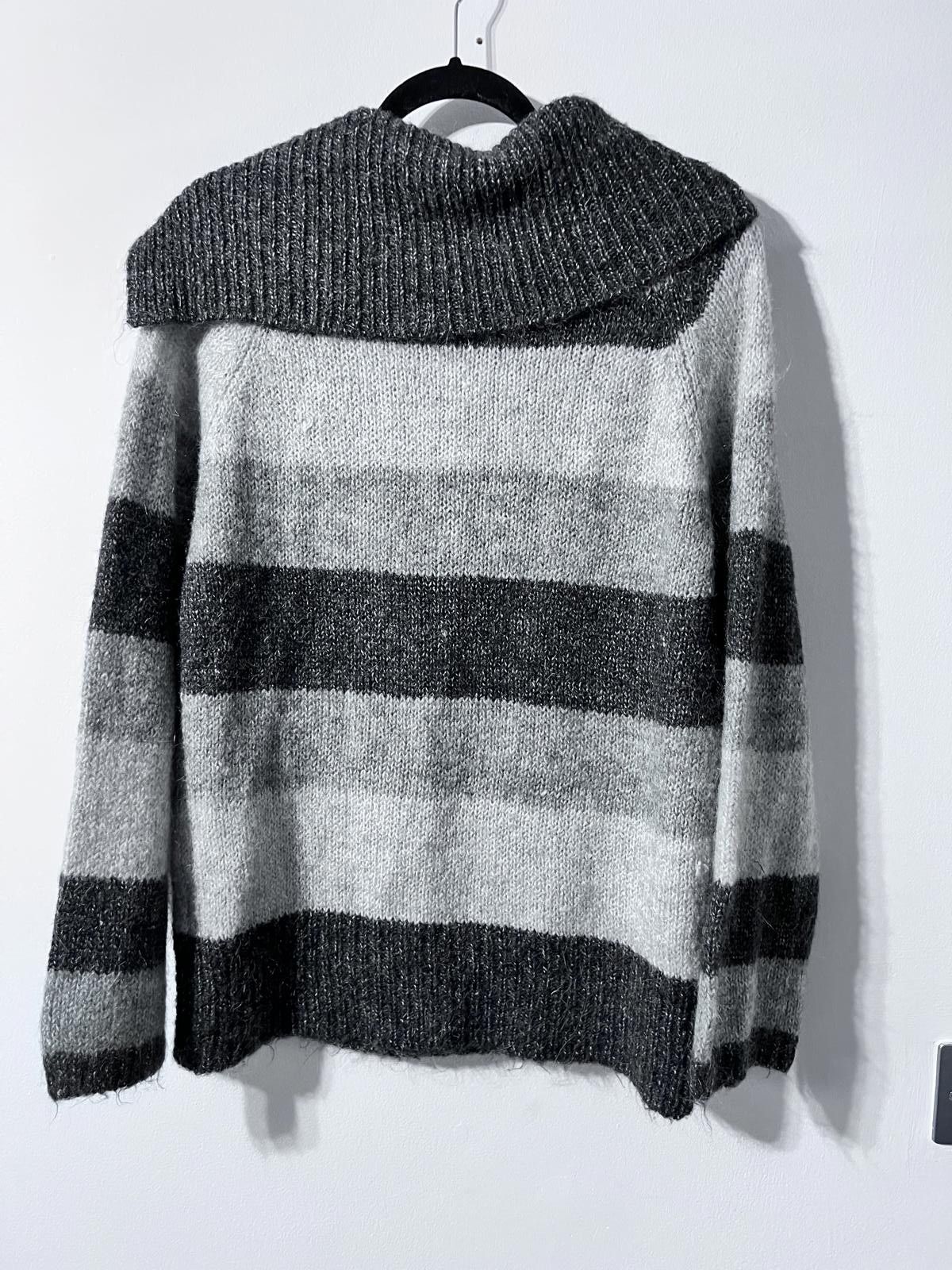 Other BHS Petite Grey & Black Striped Button-Neck Jumper – Size 12 Size M / US 6-8 / IT 42-44 - 7 Thumbnail