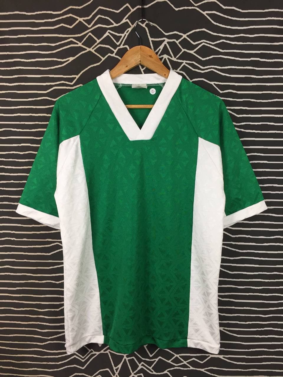 Vintage Vtg Attack Sports Wear Geometric Jacquard Print Jersey Size US M / EU 48-50 / 2 - 1 Thumbnail