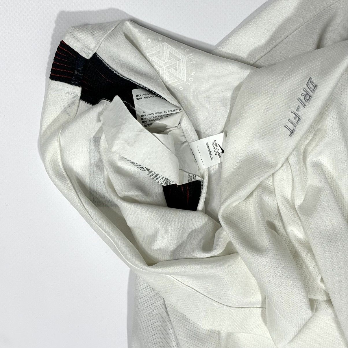 Nike Nike France jersey white large sportswear Size US L / EU 52-54 / 3 - 5 Thumbnail