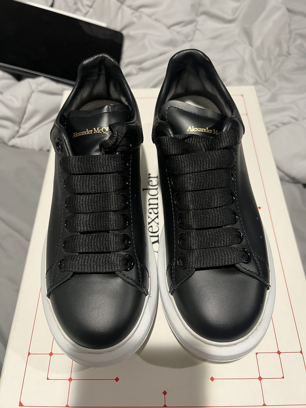 Alexander McQueen Oversized Alexander McQueen sneakers Size US 5 / IT 35 - 1 Thumbnail