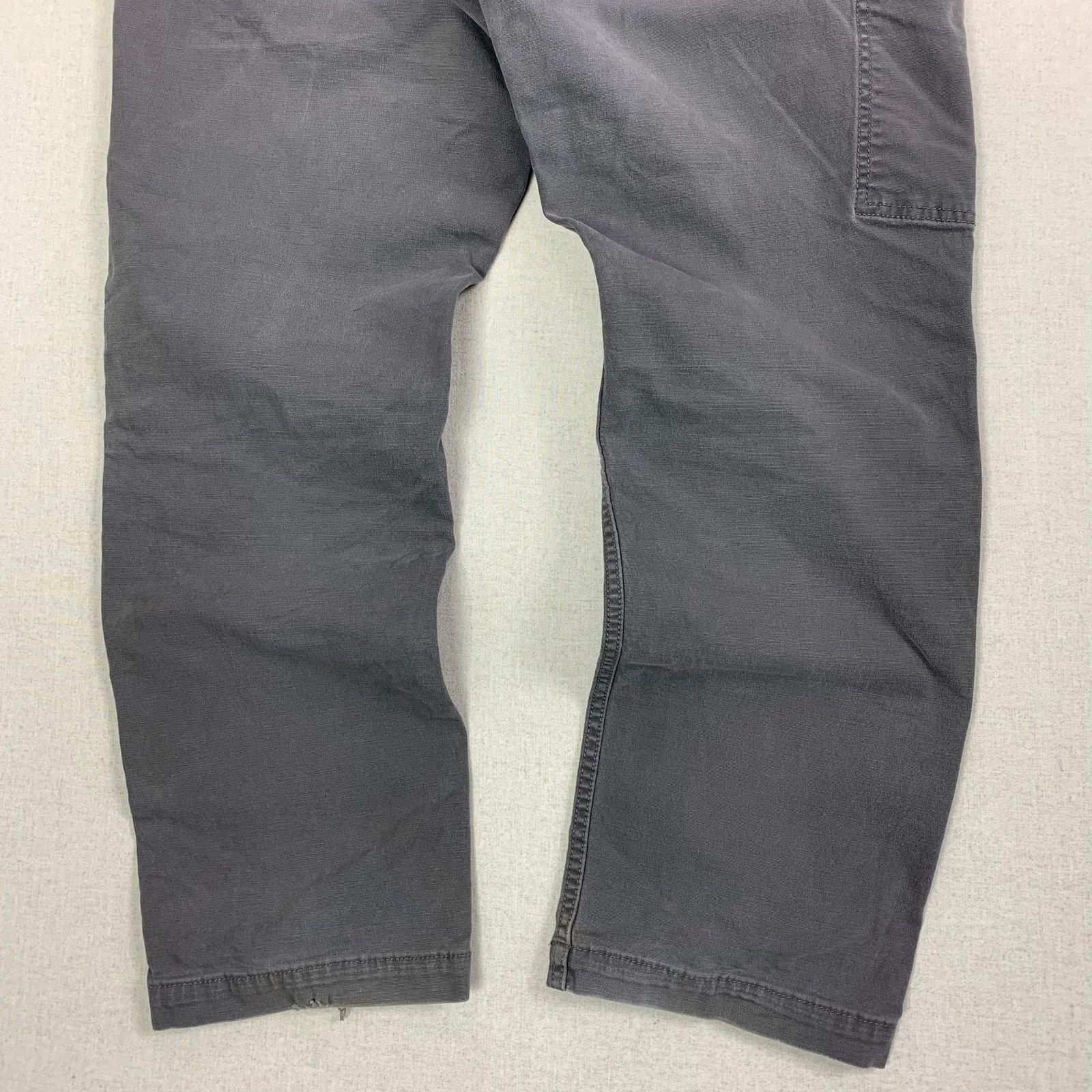 Distressed Gray Carhartt Relaxed Fit Work Pants - 38 - Y2K