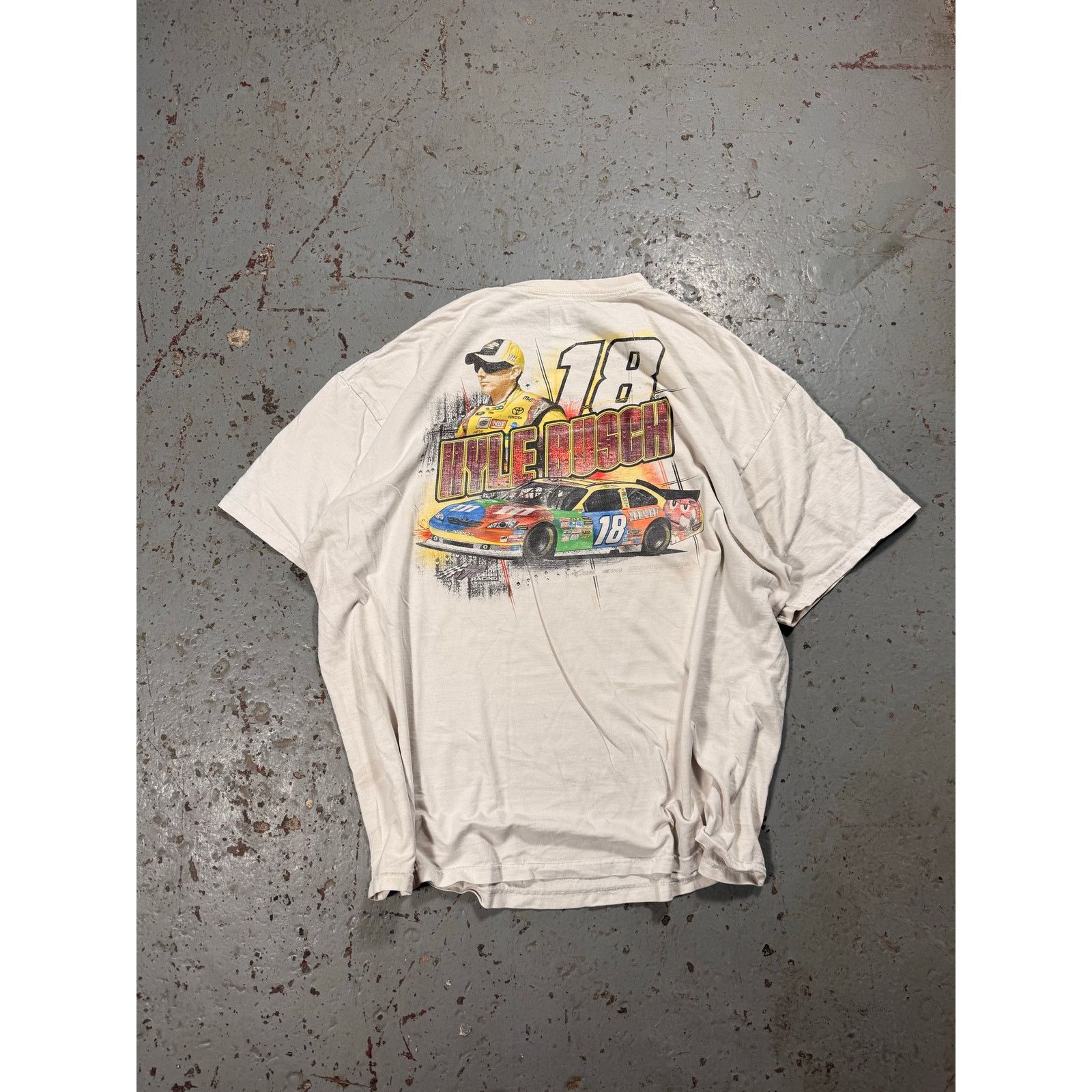 NASCAR Vintage Kyle Busch NASCAR Tee Size US XL / EU 56 / 4 - 4 Thumbnail