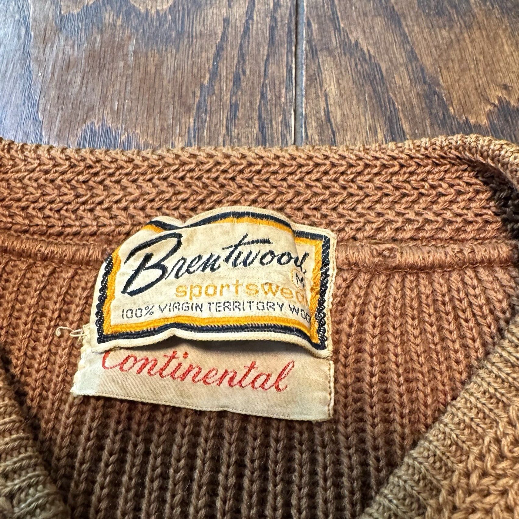 Vintage VINTAGE Brentwood Sportswear Full Zip Wool Sweater Mens Size Medium Brown Size US M / EU 48-50 / 2 - 3 Thumbnail