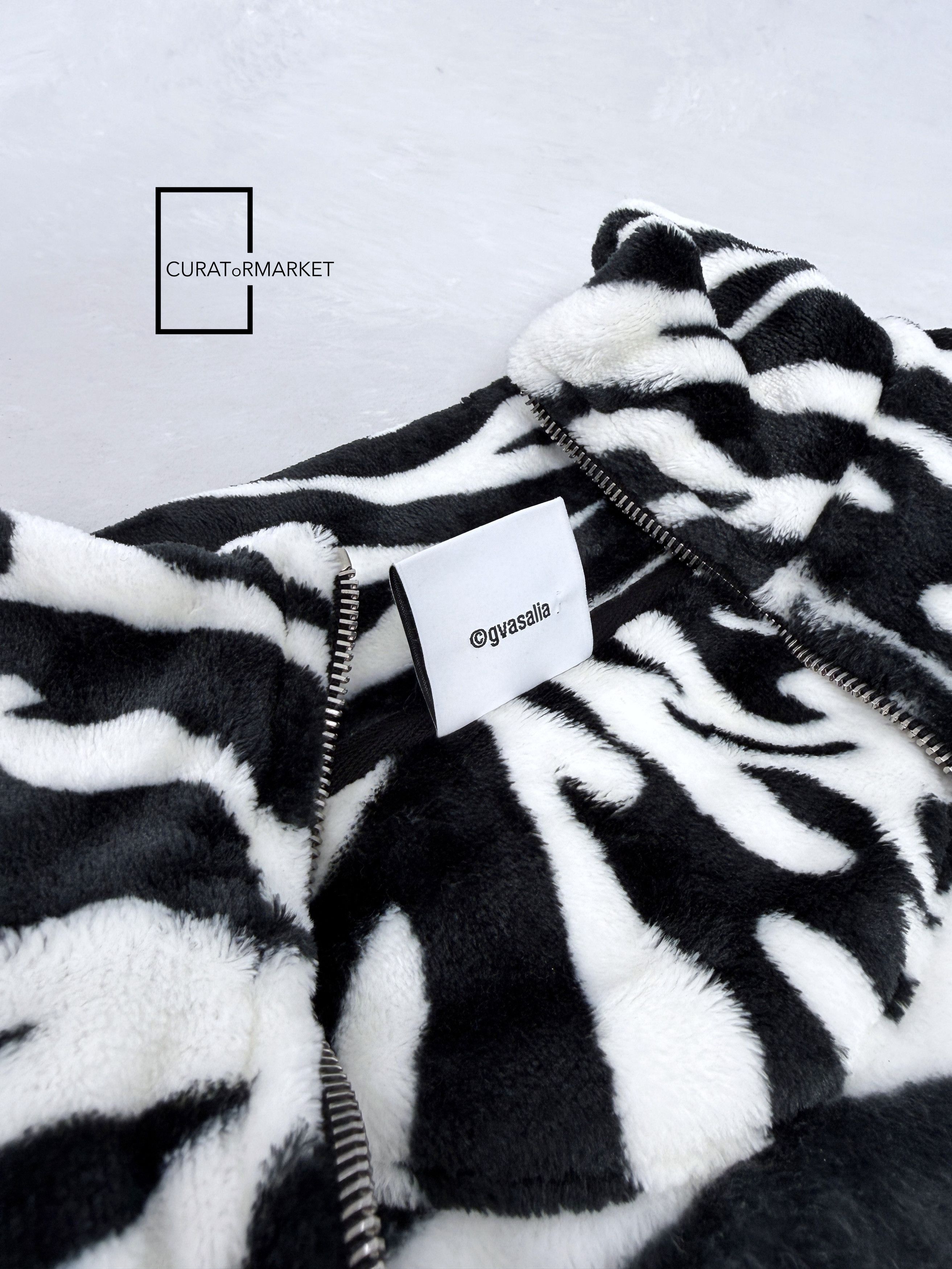 Vetements RARE Runway Zebra Print Fleece Zip Side Pocket Jacket SS23 Size US L / EU 52-54 / 3 - 9 Thumbnail