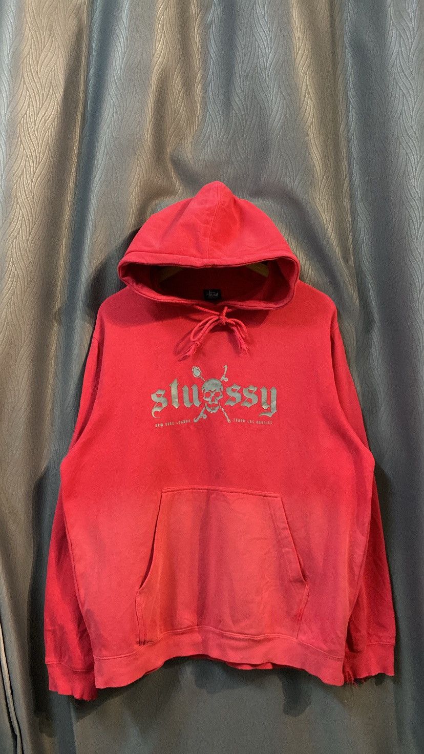 Stussy ‼️NEED GONE‼️ VINTAGE STUSSY SKULL HOODIE MEDIUM Size US M / EU 48-50 / 2 - 1 Thumbnail