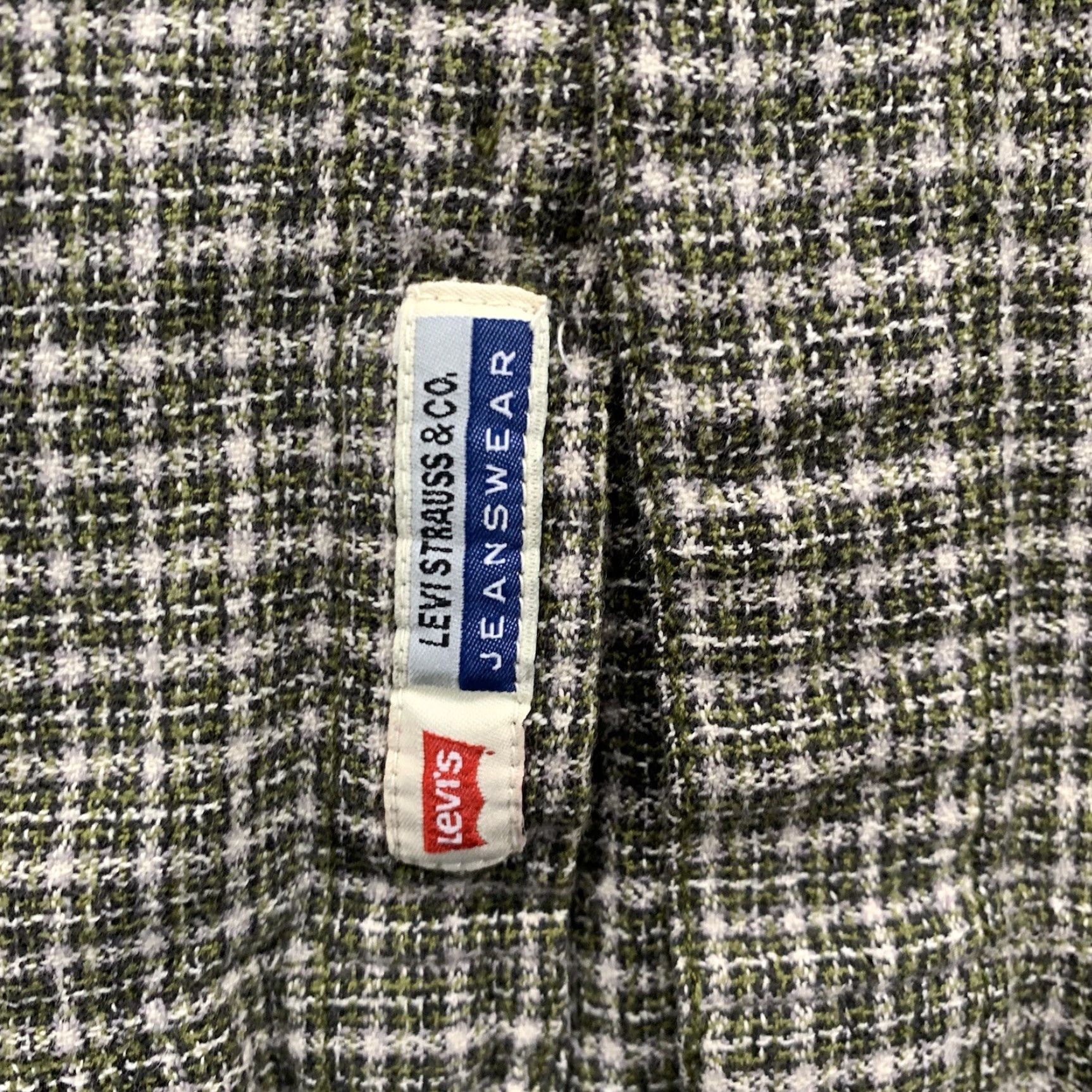 Levi's VINTAGE Levi's Button-Up Green Plaid Flannel Medium 100% Cotton Blue Tab Shirt Mens Regular Long Sleeve Pockets Western 90s Size US 31 - 6 Thumbnail