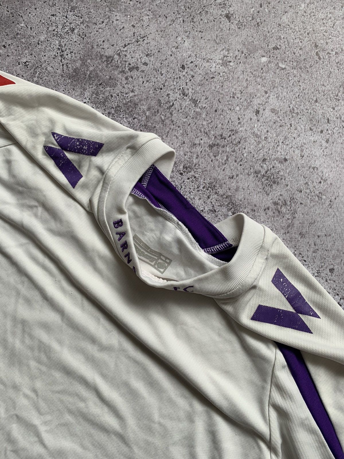 Lotto Sport × Vintage 🔥VINTAGE LOTTO BARNSLEY SOCCER JERSEY Size US L / EU 52-54 / 3 - 9 Thumbnail