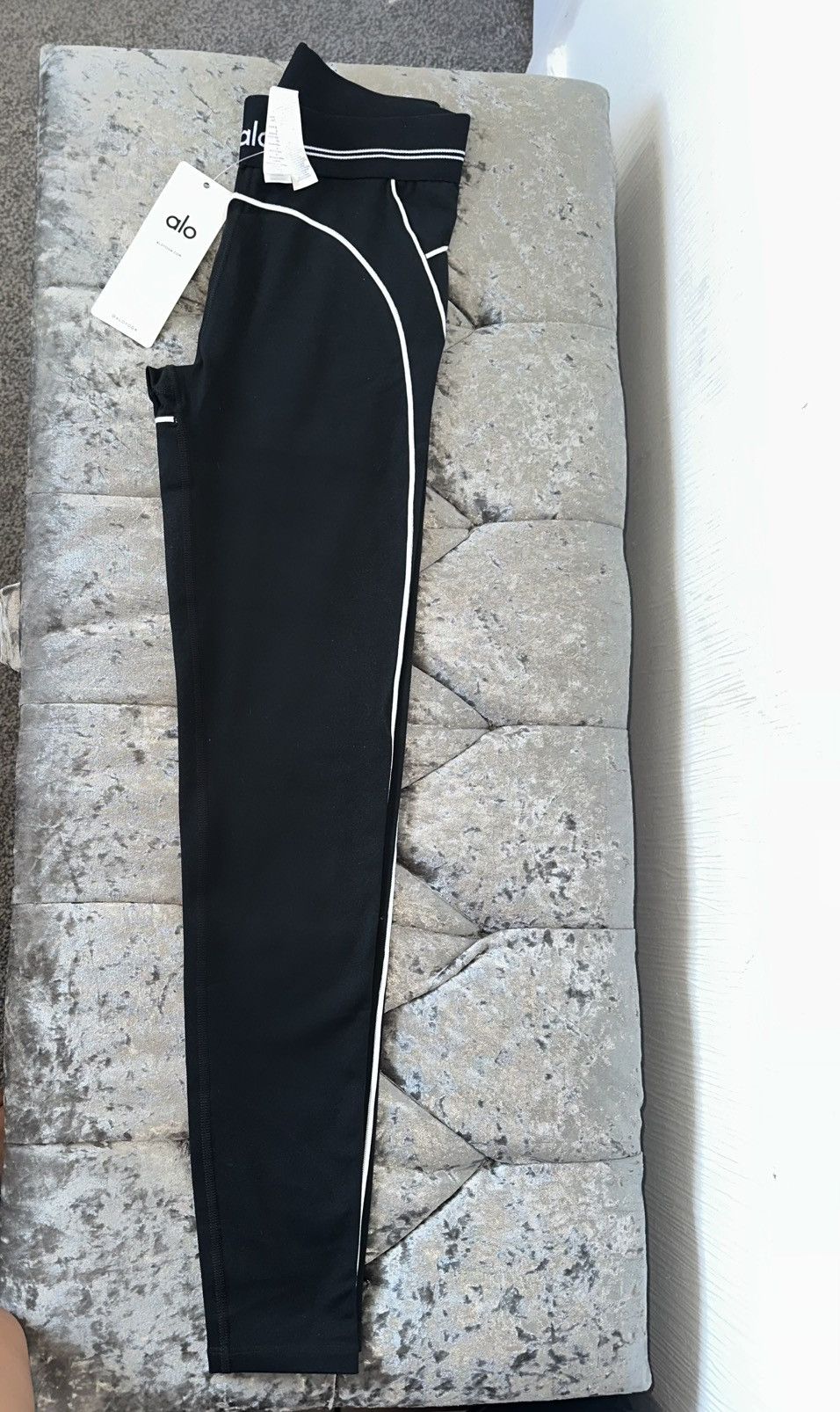 Alo ALO full set Size 27" / US 4 / IT 40 - 10 Thumbnail