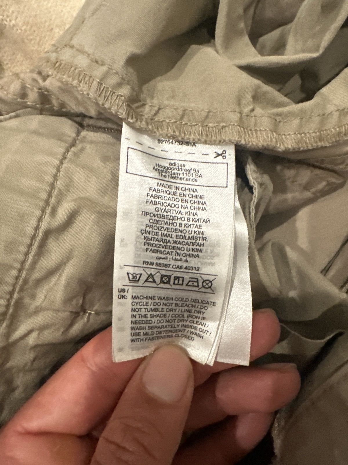 Adidas Adidas bermuda shorts Size US 32 / EU 48 - 4 Thumbnail