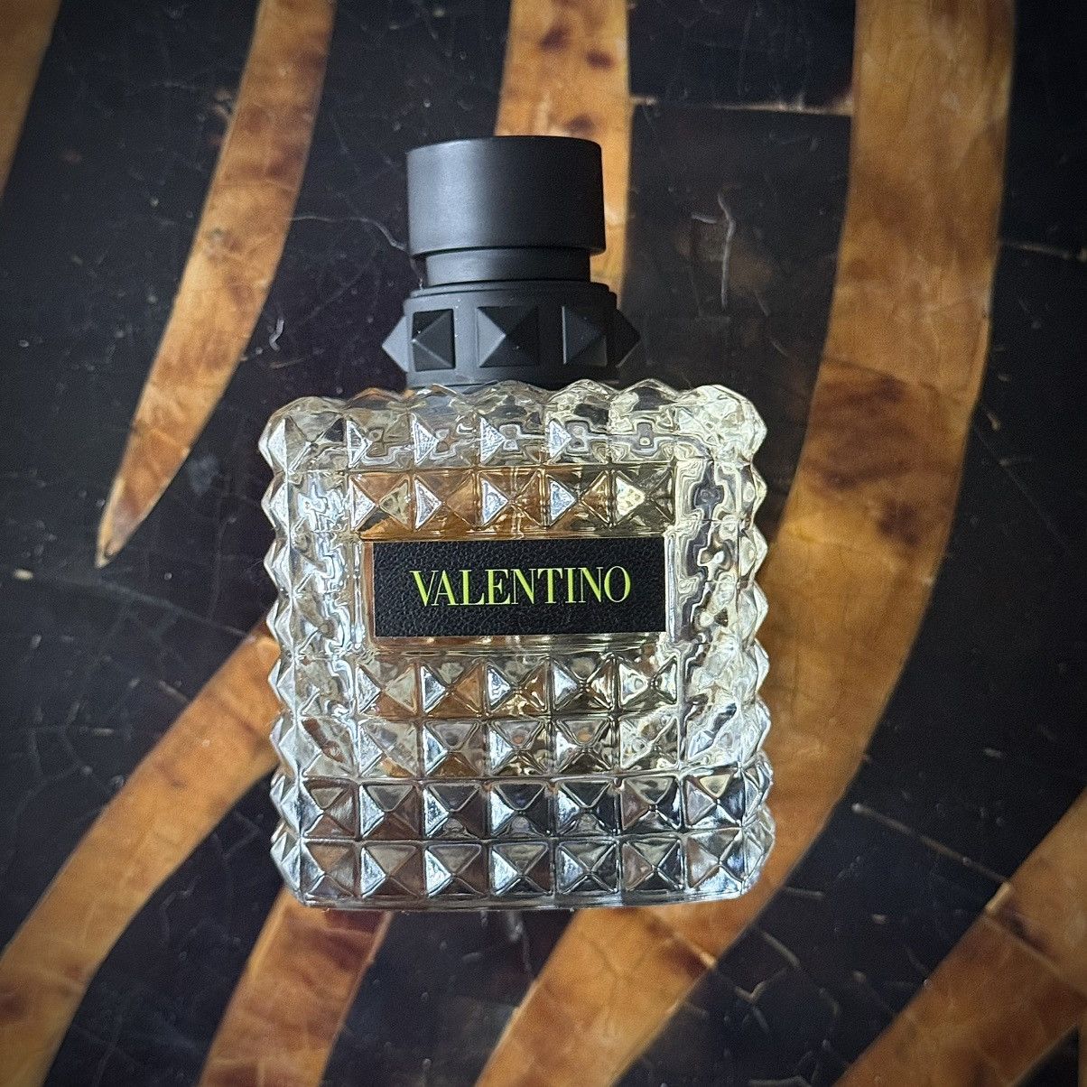 Valentino Valentino Donna born in Roma yellow dream eau de parfum Size ONE SIZE - 1 Thumbnail