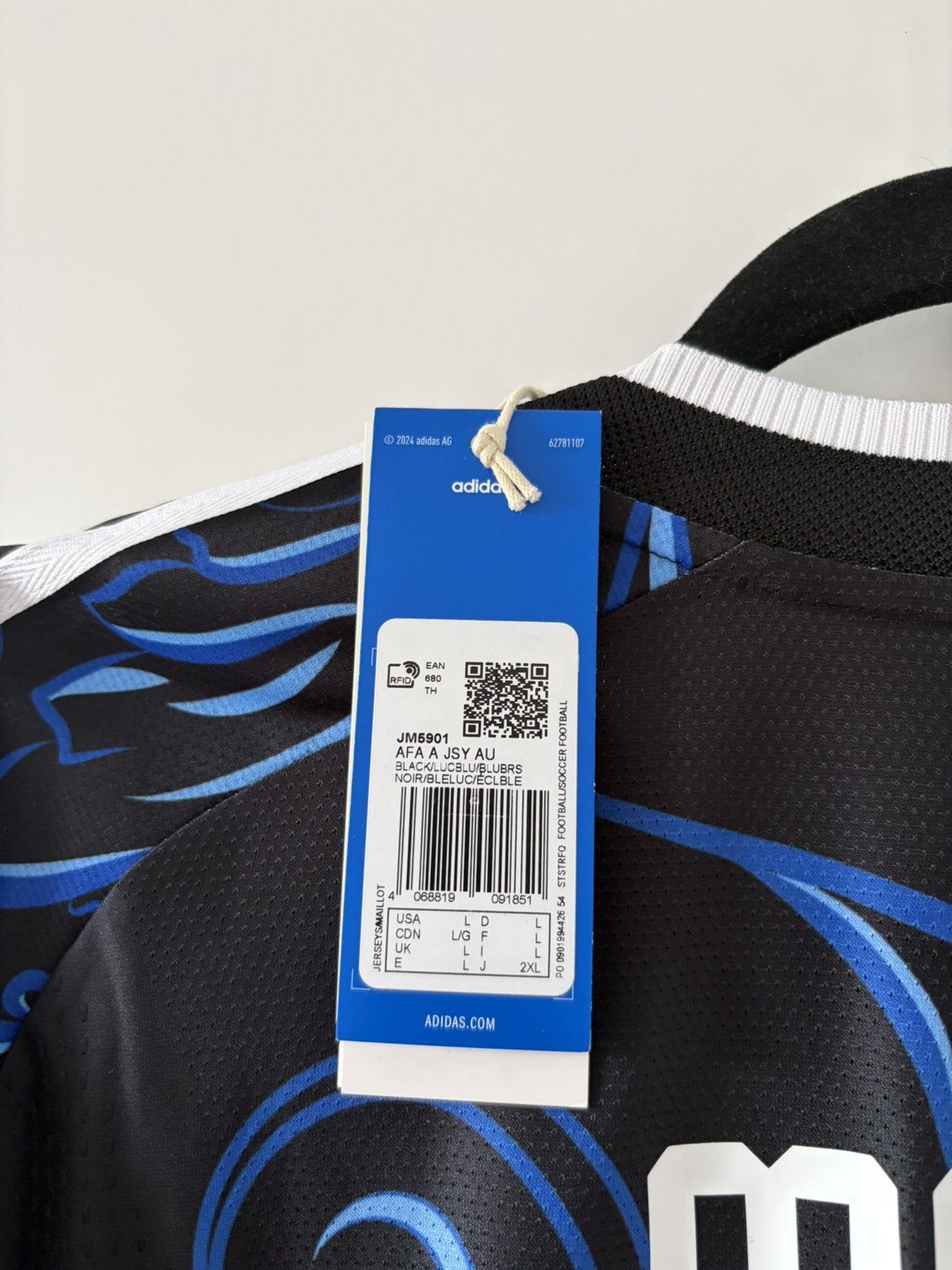 Adidas Argentina adidas 20206 away Messi Authentic Jersey Size US L / EU 52-54 / 3 - 6 Thumbnail